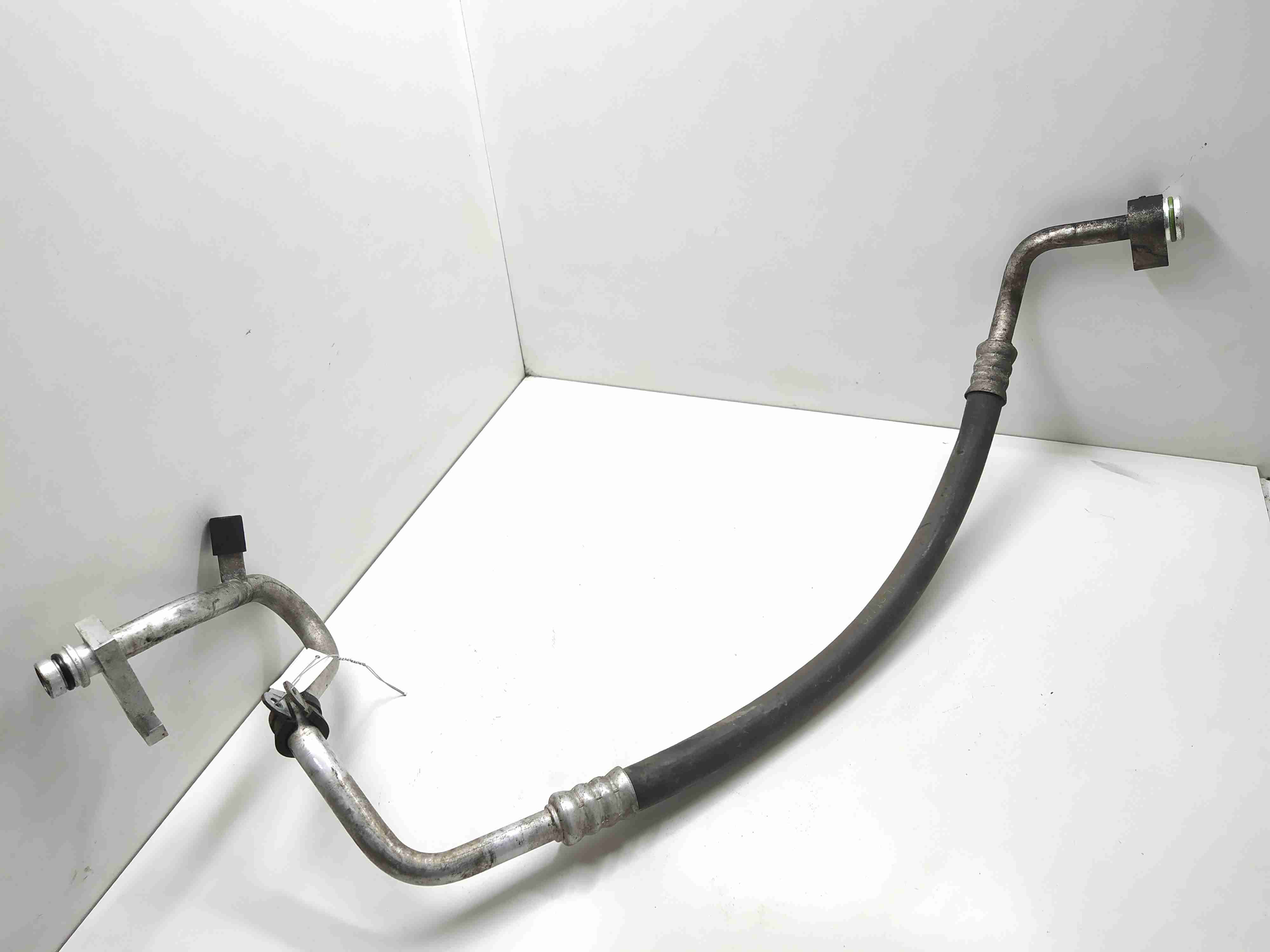 Mercedes ML W163 M-klasse (W163) 1997 - 2005 Трубка кондиционера A1635003072,   1635003072  009084