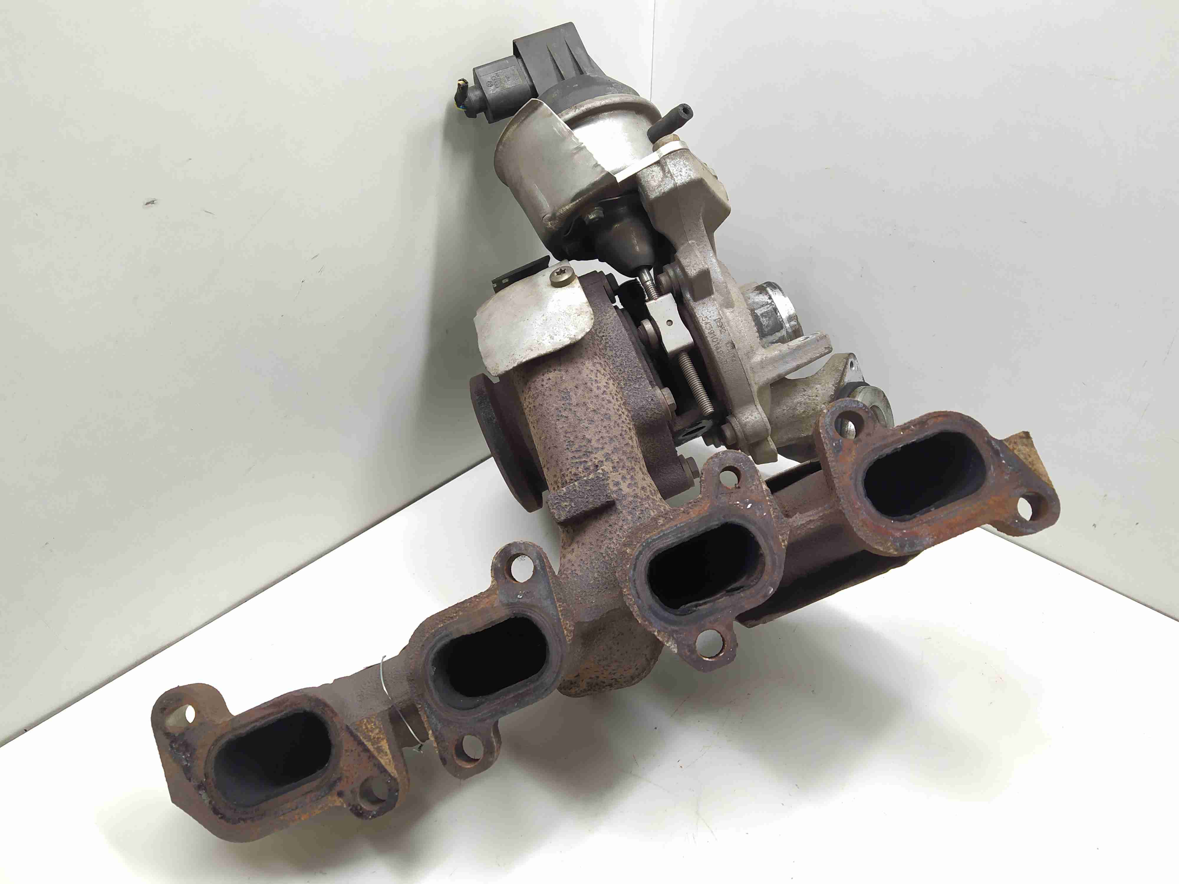 SEAT Ibiza Ibiza IV (6J,6P) 2008 - 2017 Турбина 03L253016H  009132