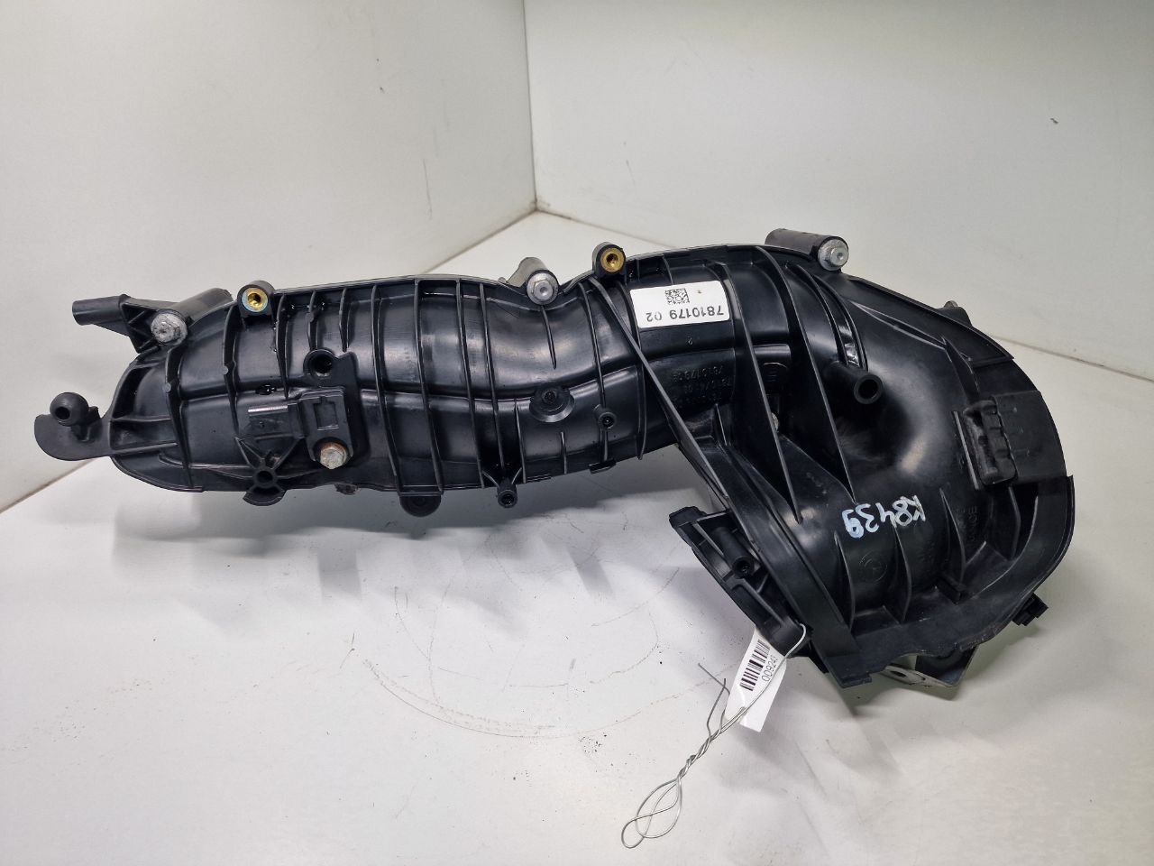 BMW 1 E87/E81/E82/E88 1 E87/E81/E82/E88 поколение [рейстайлинг] (2007-2011) Коллектор впускной 781017902, 781074102  009243