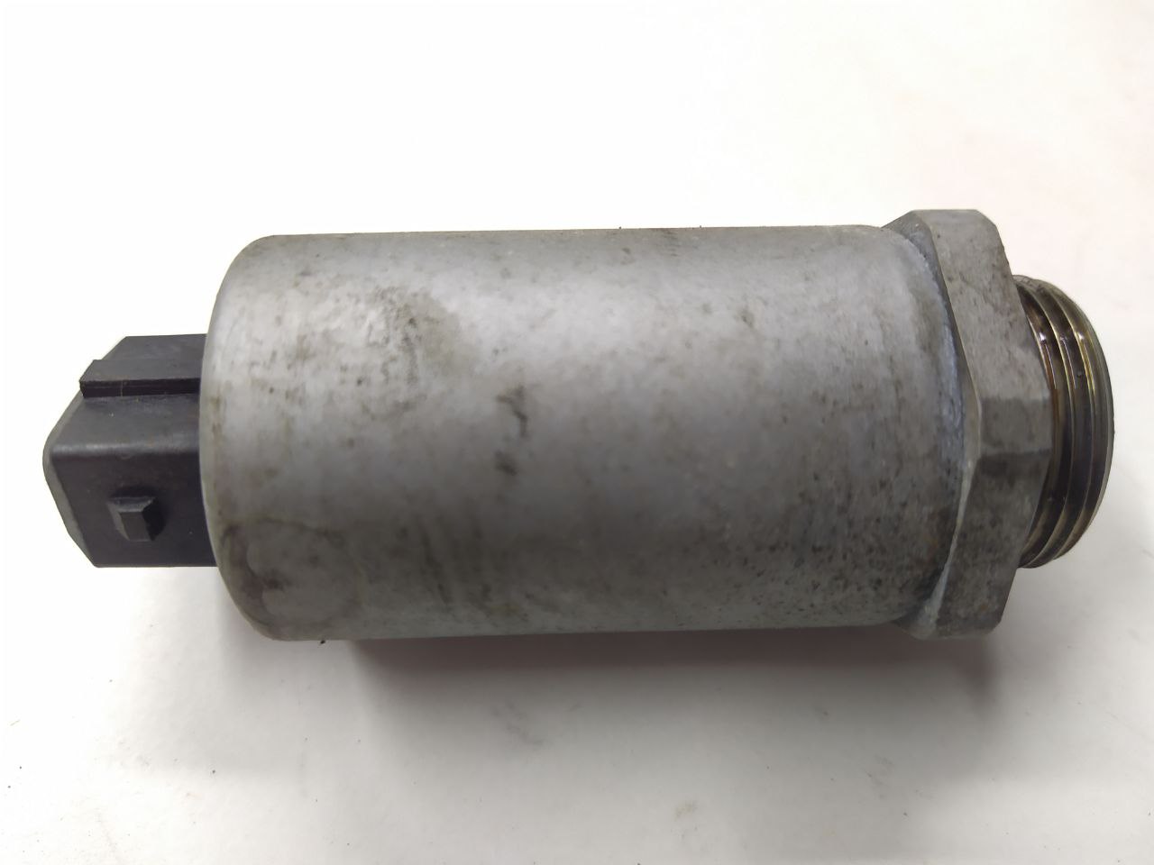 BMW 5 E60/E61 5 E60/E61 5 поколение (2002-2007) Клапан фазорегулятора 11361432532, 1432532  009387