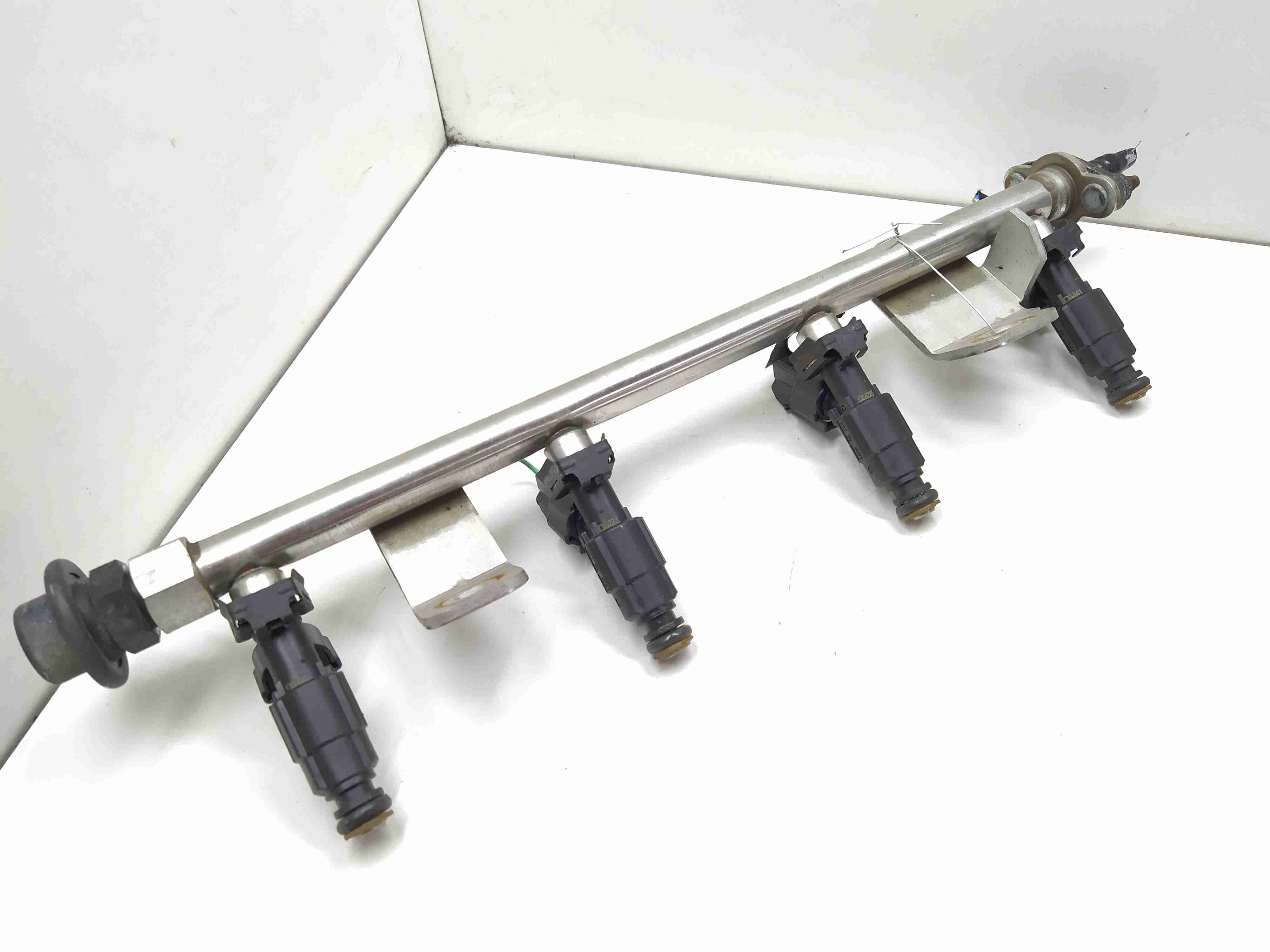 Kia Carens Carens 2 поколение (2006-2012) Форсунка 3531025100  009458