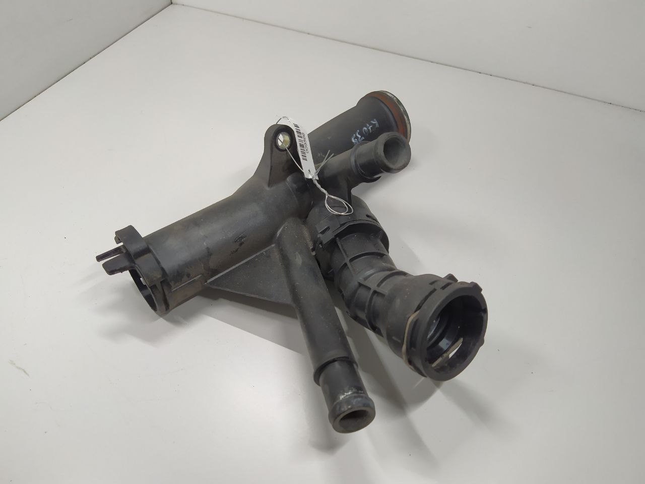 Skoda Octavia Octavia II (1Z) 2004 - 2013 Корпус термостата 04l121026  009566