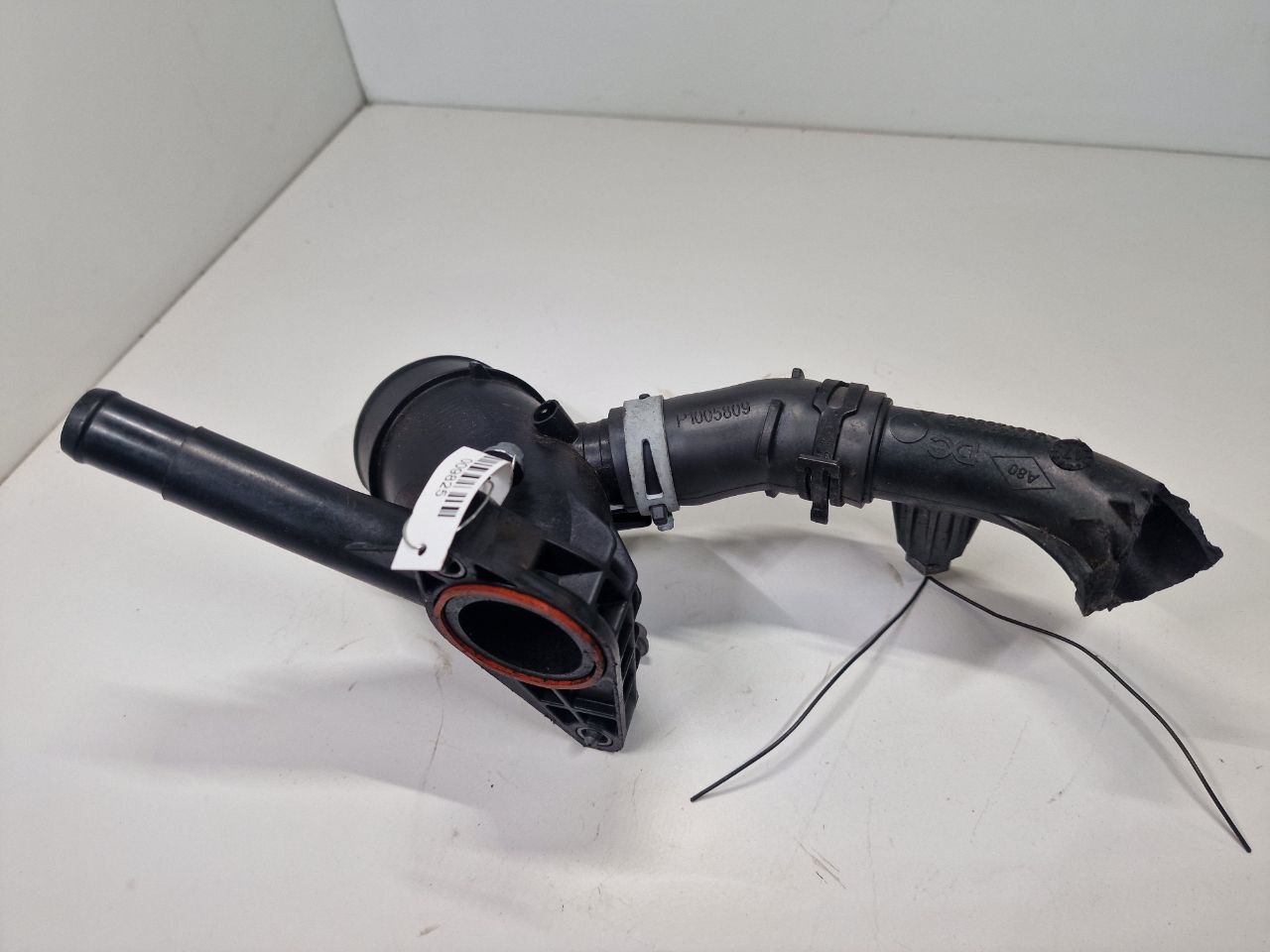 Nissan Qashqai Qashqai II (J11) 2013 - наст. время Патрубок турбины 165763616r  009825