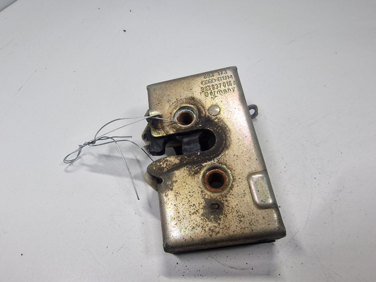 Audi 80 80 B3 (8A) 1986 - 1991 Замок двери передней правой 893837016a  009919