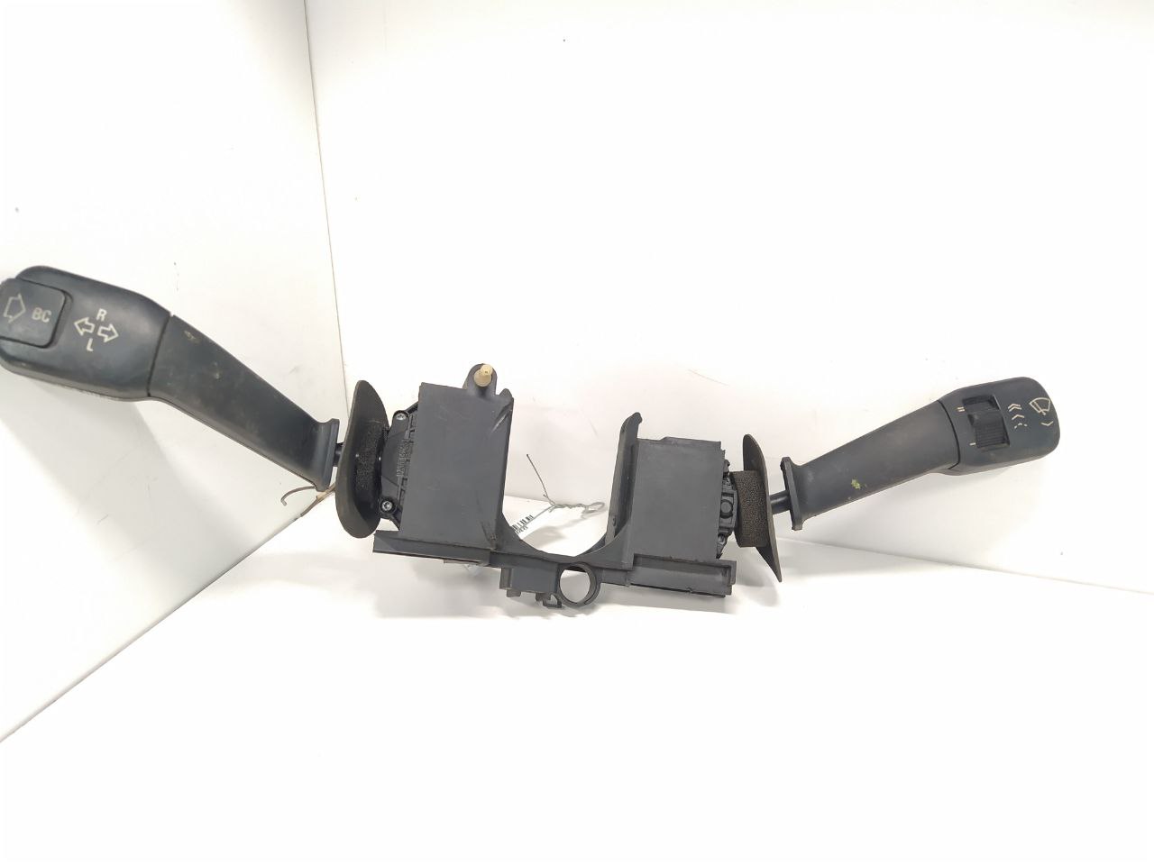 BMW 5 E39 5 E39 4 поколение [рейстайлинг] (2000-2004) Переключатель подрулевой (стрекоза) 8352013,  8352172  009948