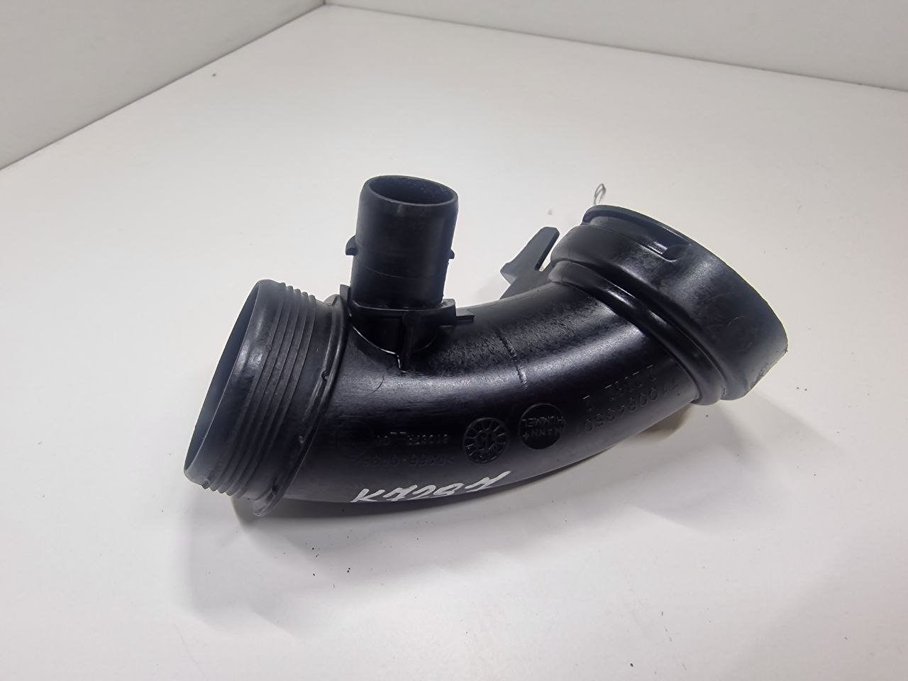 Peugeot Partner Partner 2 поколение [2-й рестайлинг] (2015-2024) Патрубок турбины 1100843s01, 9801021780  009969