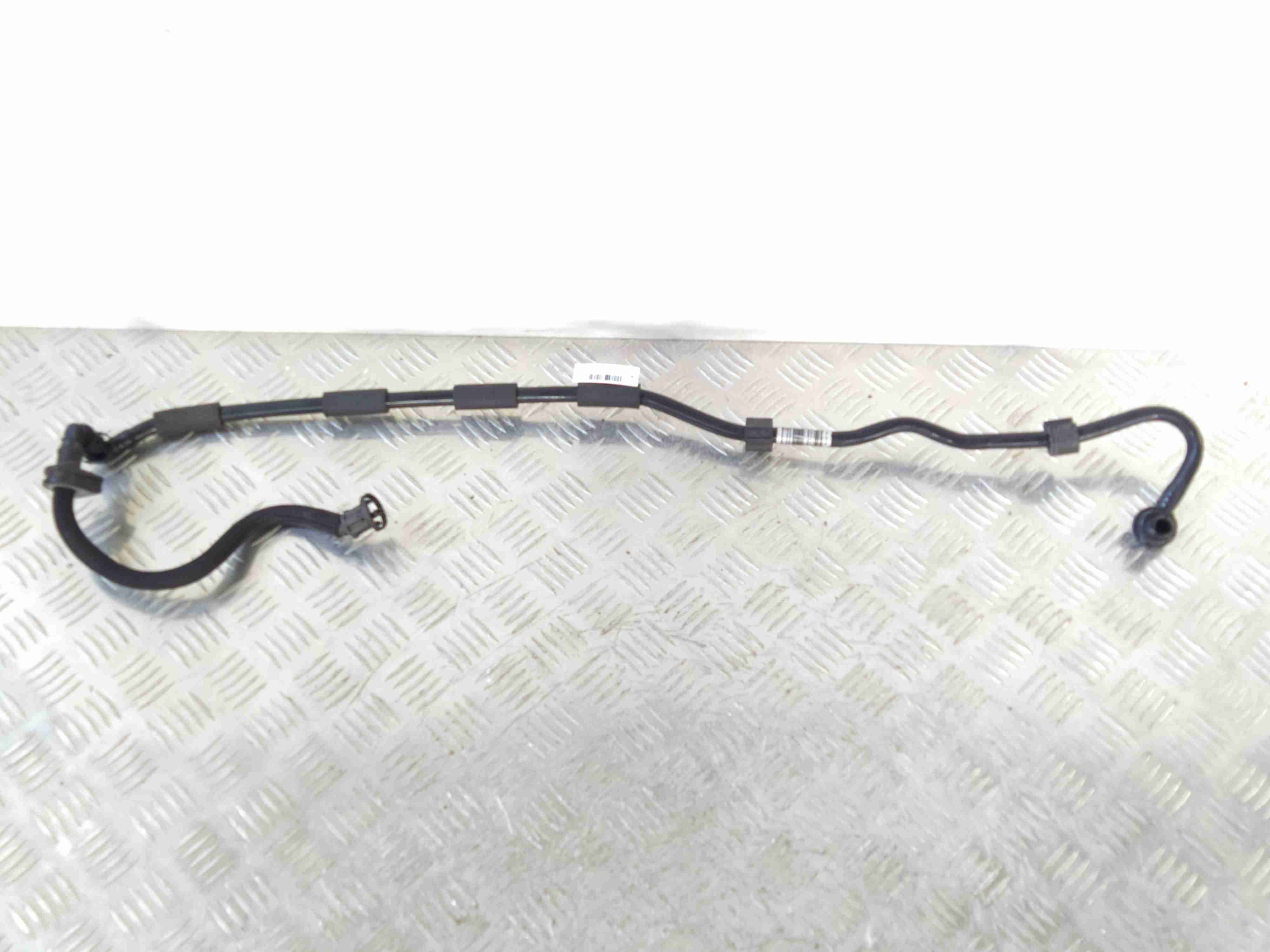 BMW 1 F20/F21 1 F20/F21 2 поколение (2011-2015) Трубка вакуумная 11667601031,   7601031  009978