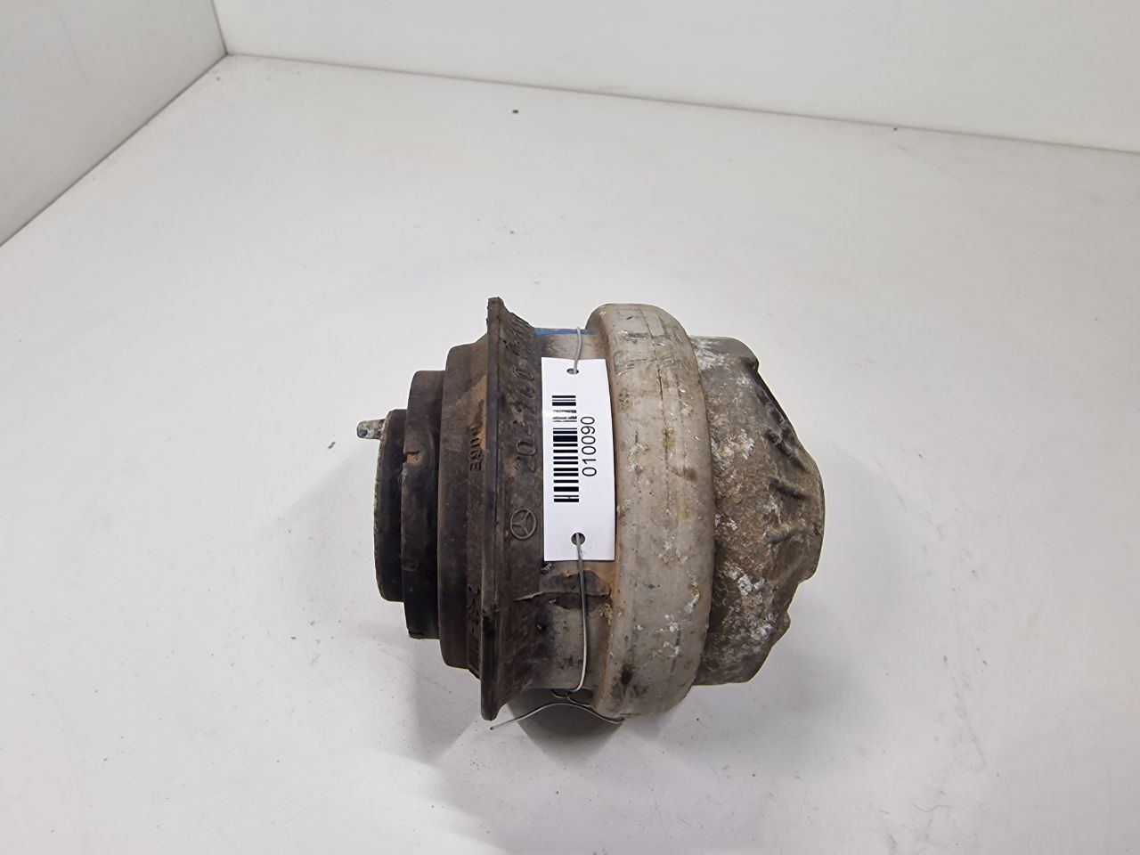 Mercedes CLK W208 CLK W208 1 поколение (1997-2000) Подушка крепления двигателя 2022402717  010090