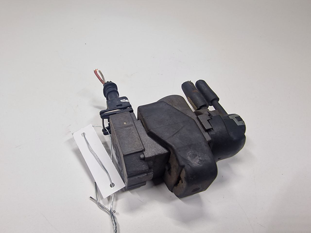 Renault Scenic Scenic 3 поколение 2009 - 2013 Клапан управления турбиной (актуатор) 149568021R, 1371006  010232