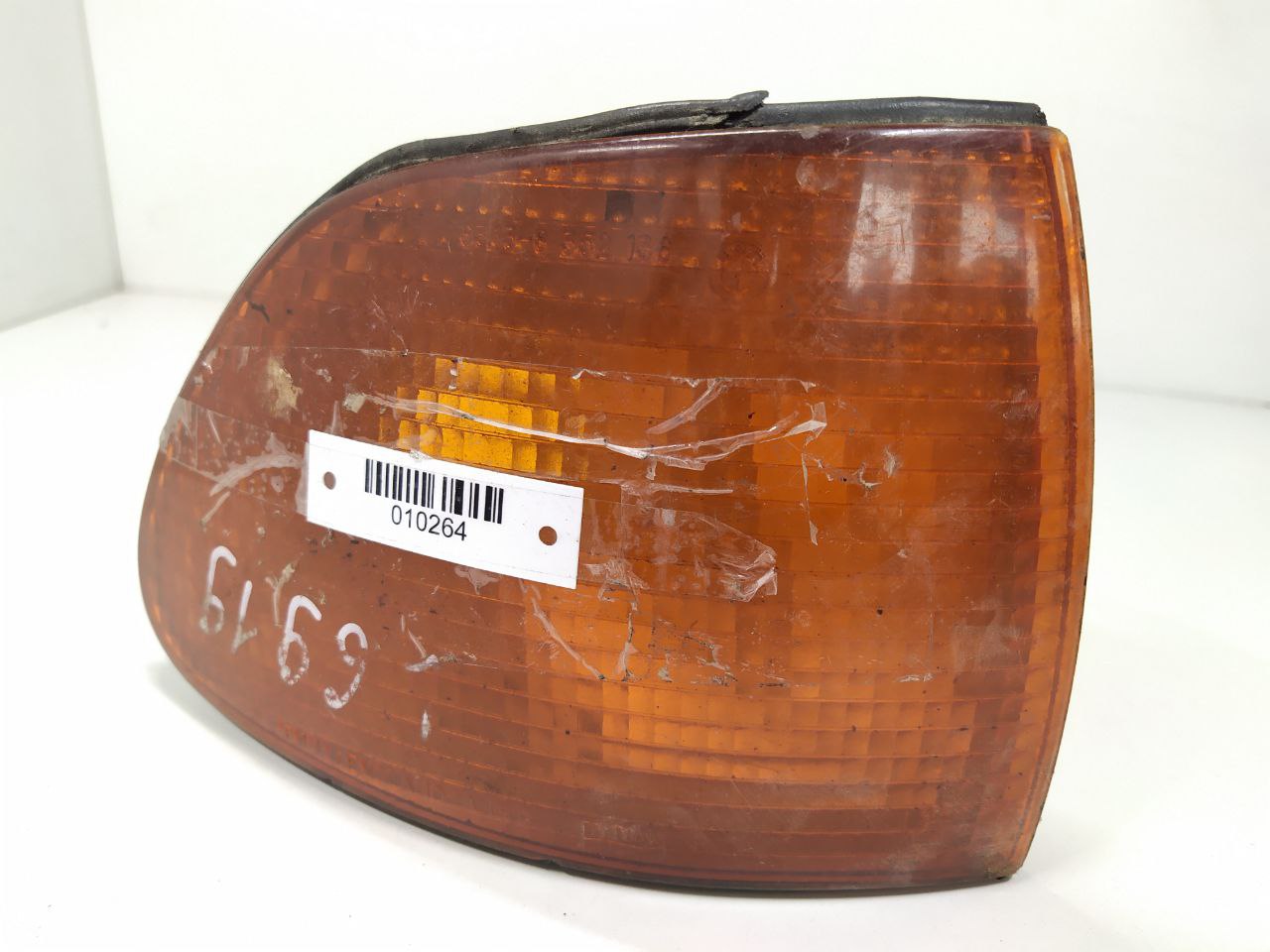 BMW 7 E38 7 E38 3 поколение (1994-1998) Поворотник правый 63138352136,   8352136  010264