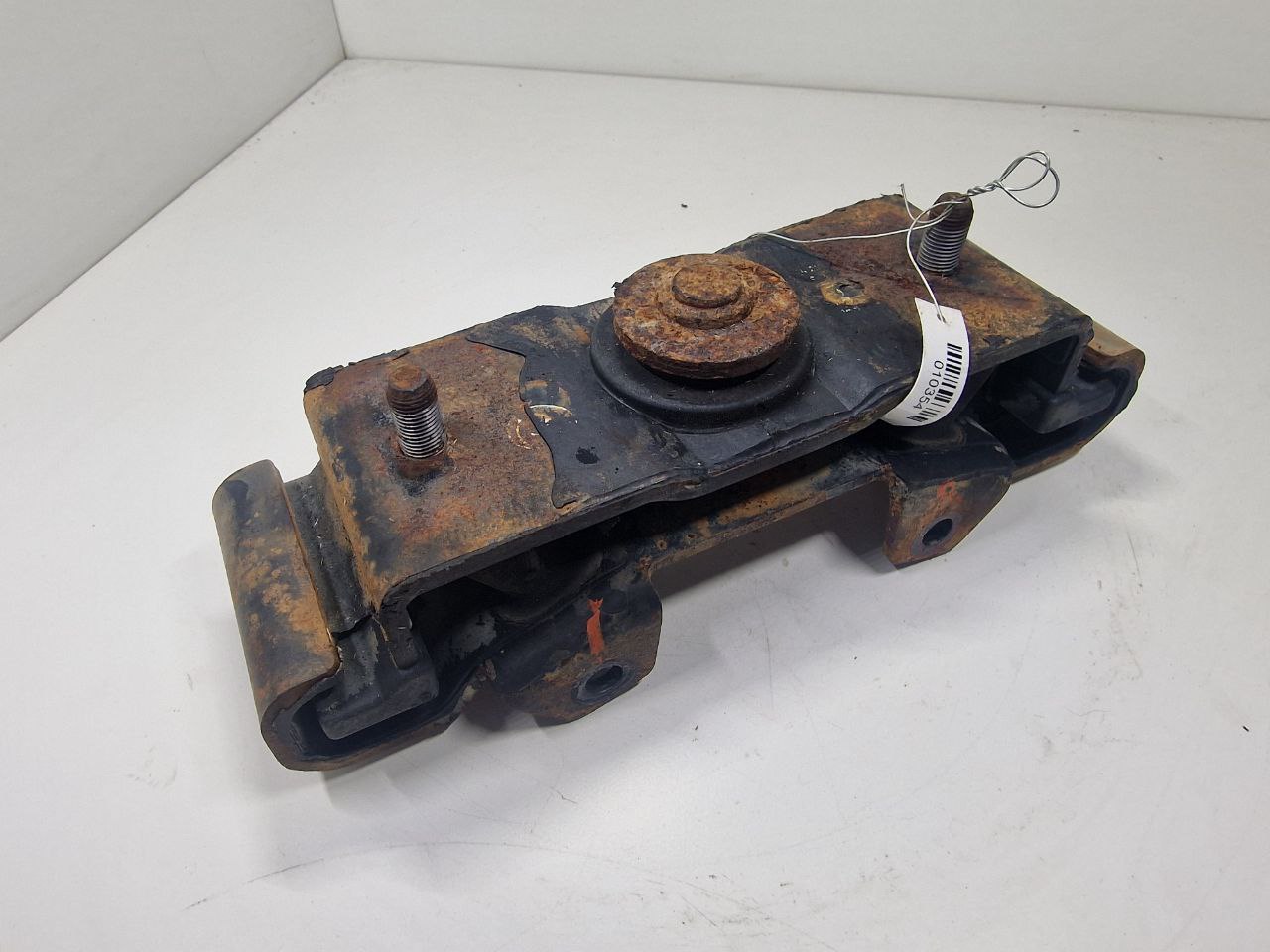 Mitsubishi L200 L200 IV 2005 - 2015 Подушка крепления КПП   010354