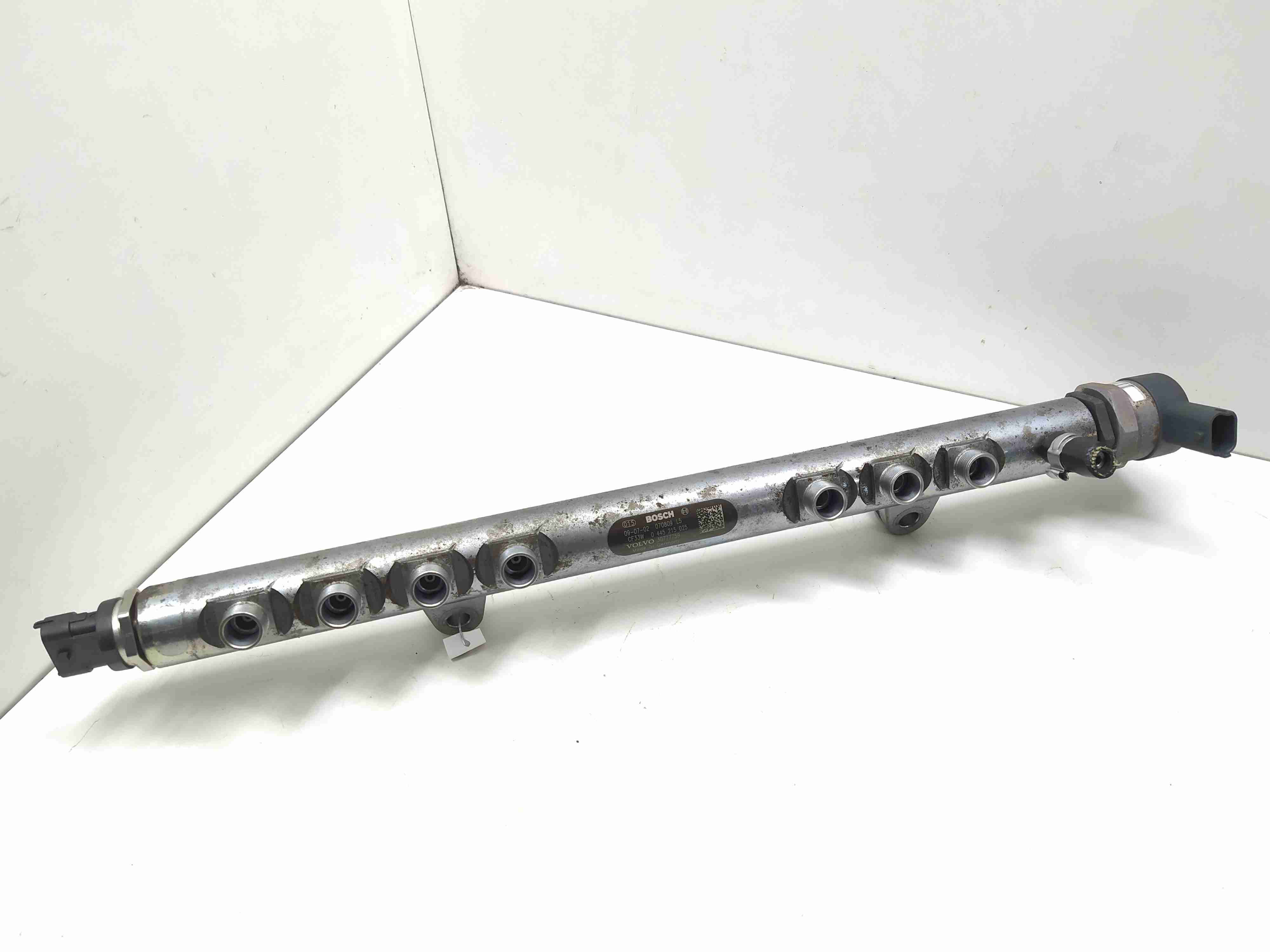 Volvo XC70 XC70 II (BZ) 2007 - 2016 Топливная рампа 0445215025,   0281002990,   30777759  010380sep1