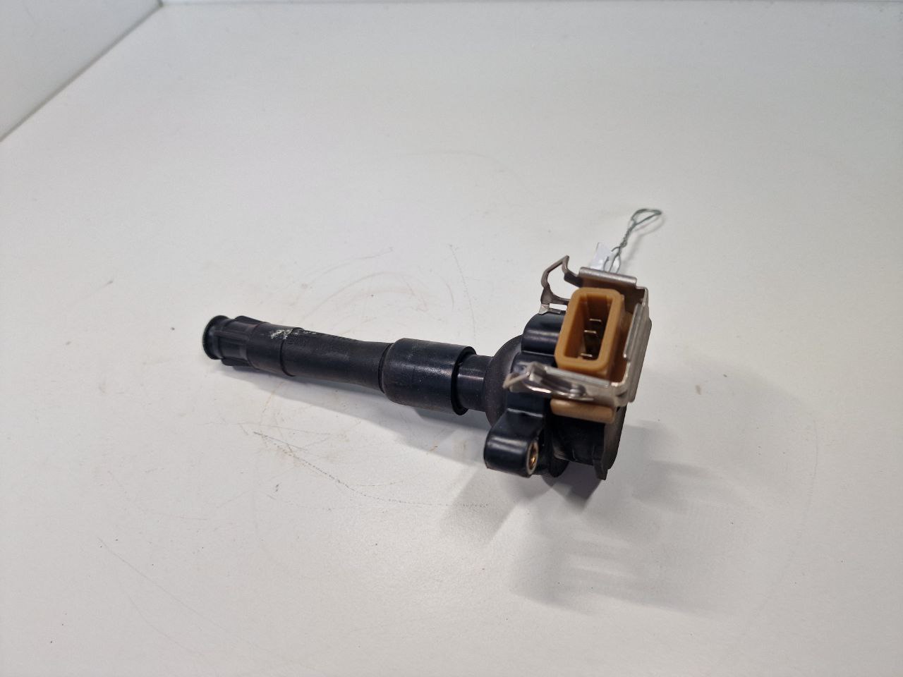 BMW 5 E39 5 E39 4 поколение (1995-2000) Катушка зажигания 1748017, 11860  010419