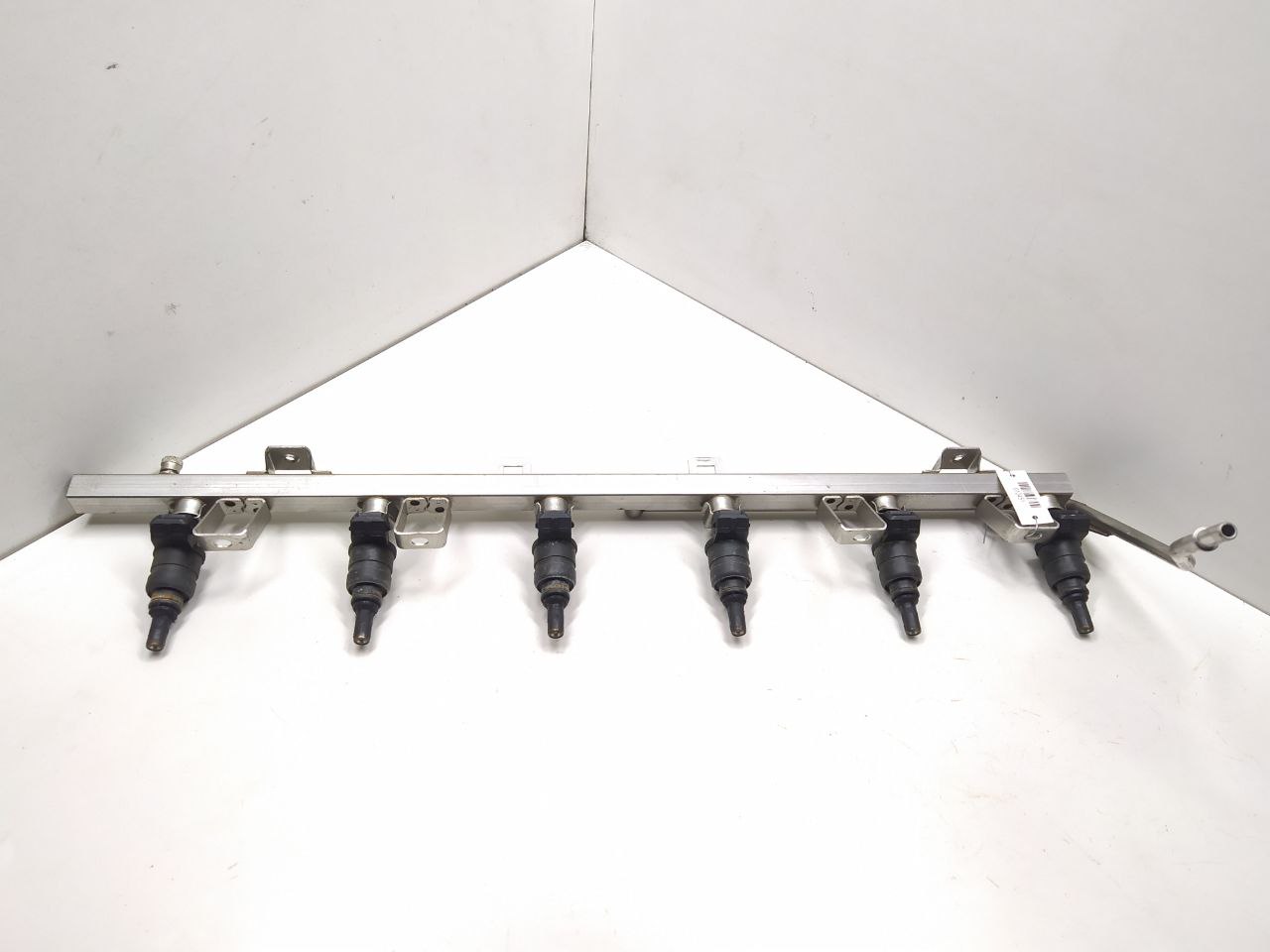 BMW 5 E60/E61 5 E60/E61 5 поколение (2002-2007) Форсунка 13641427240, 1427240  010451