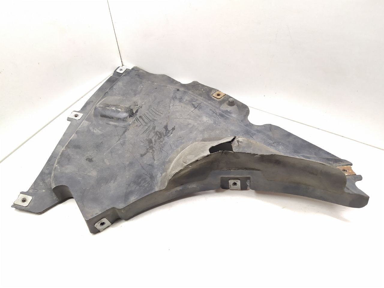 BMW 4 F32/F33/GT F36 1 поколение (2013-2017) Защита арок передняя левая (подкрылок) 51118054551, 8054551, 51718054551  010575