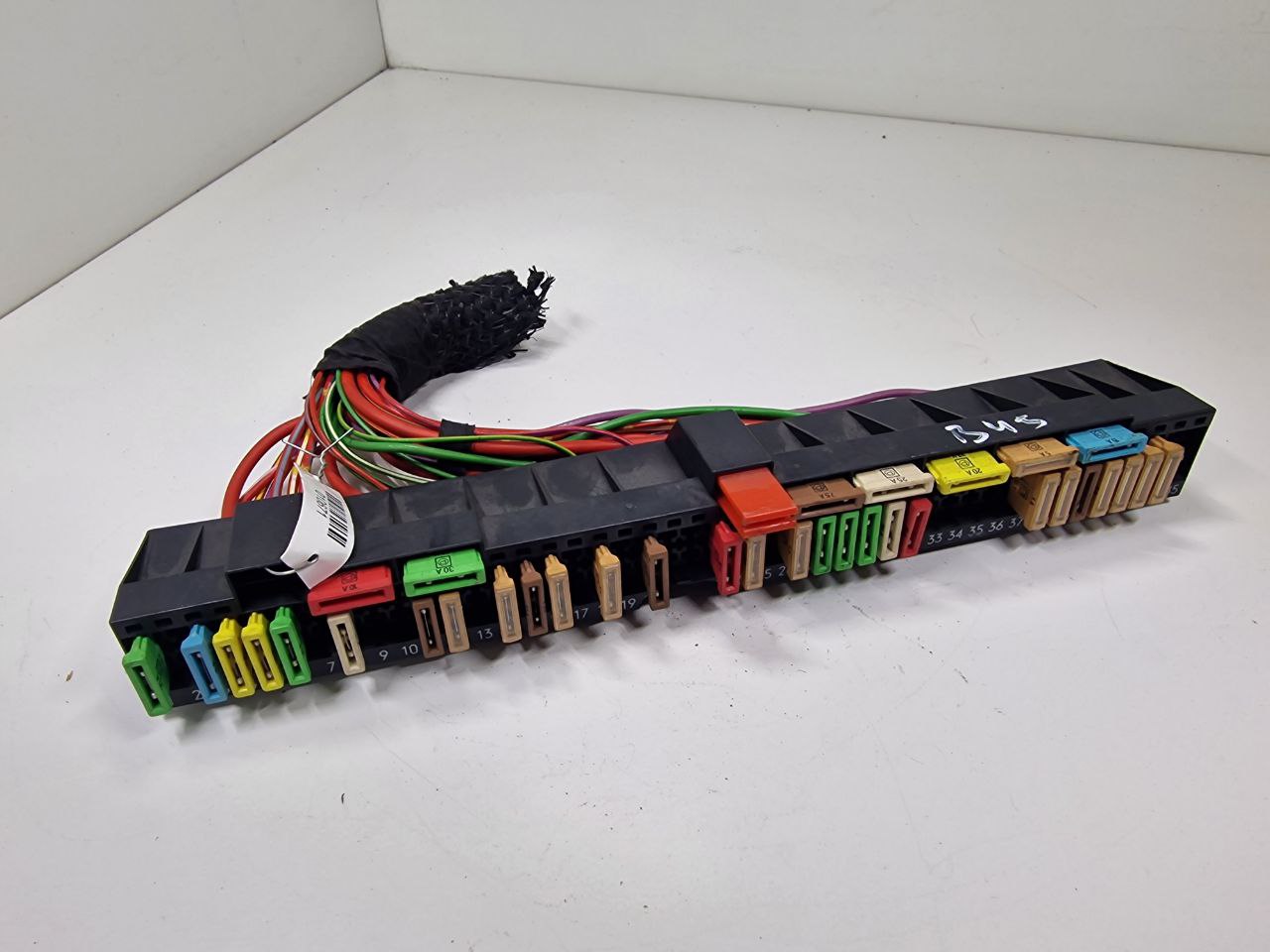BMW 5 E39 5 E39 4 поколение (1995-2000) Блок предохранителей 8366570, 61138366570  010671