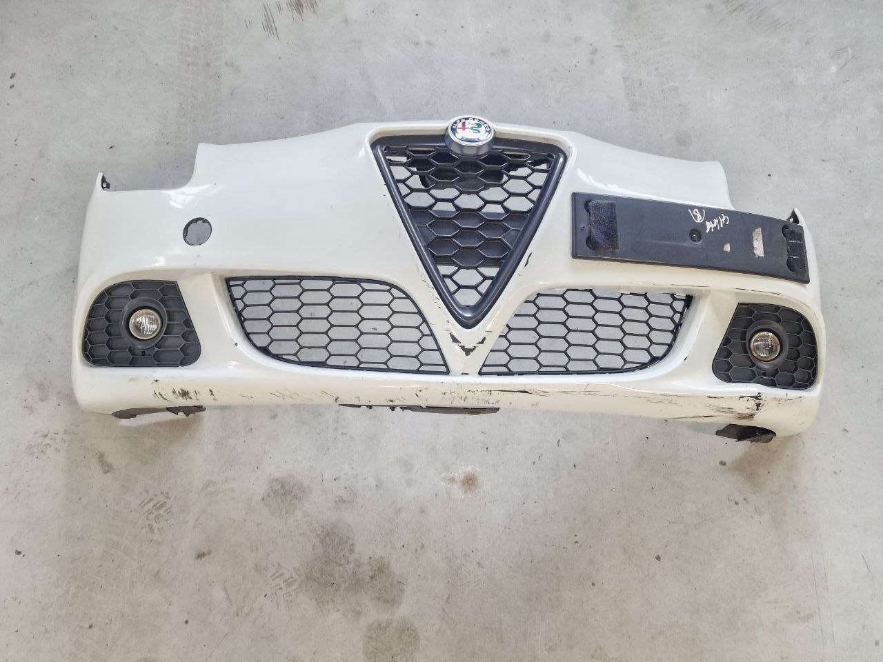 Alfa Romeo Giulietta Giulietta 3 поколение (2010-2016) Бампер передний   011268