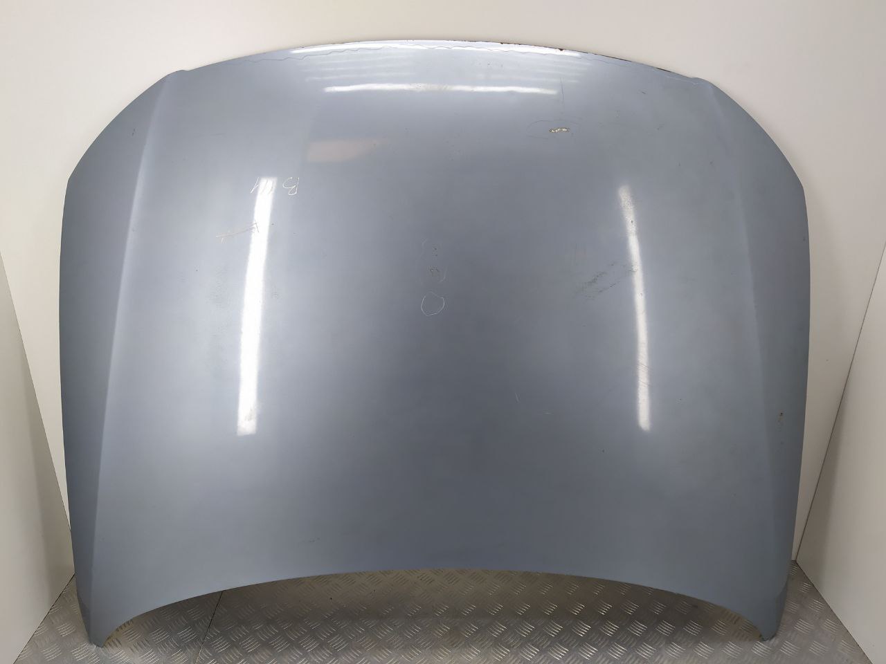 Volkswagen Passat Passat B6 (3C) 2005 - 2010 Капот   011470