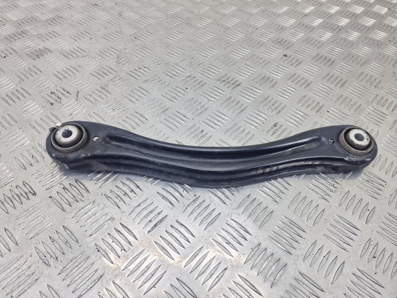 Mercedes ML W164 ML W164 2 поколение (2005-2008) Рычаг задний   011695