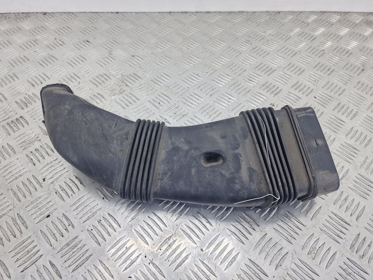 Ford Mondeo Mondeo IV 2007 - 2015 Патрубок воздушного фильтра 3G9N1719DD, 31216029  011722