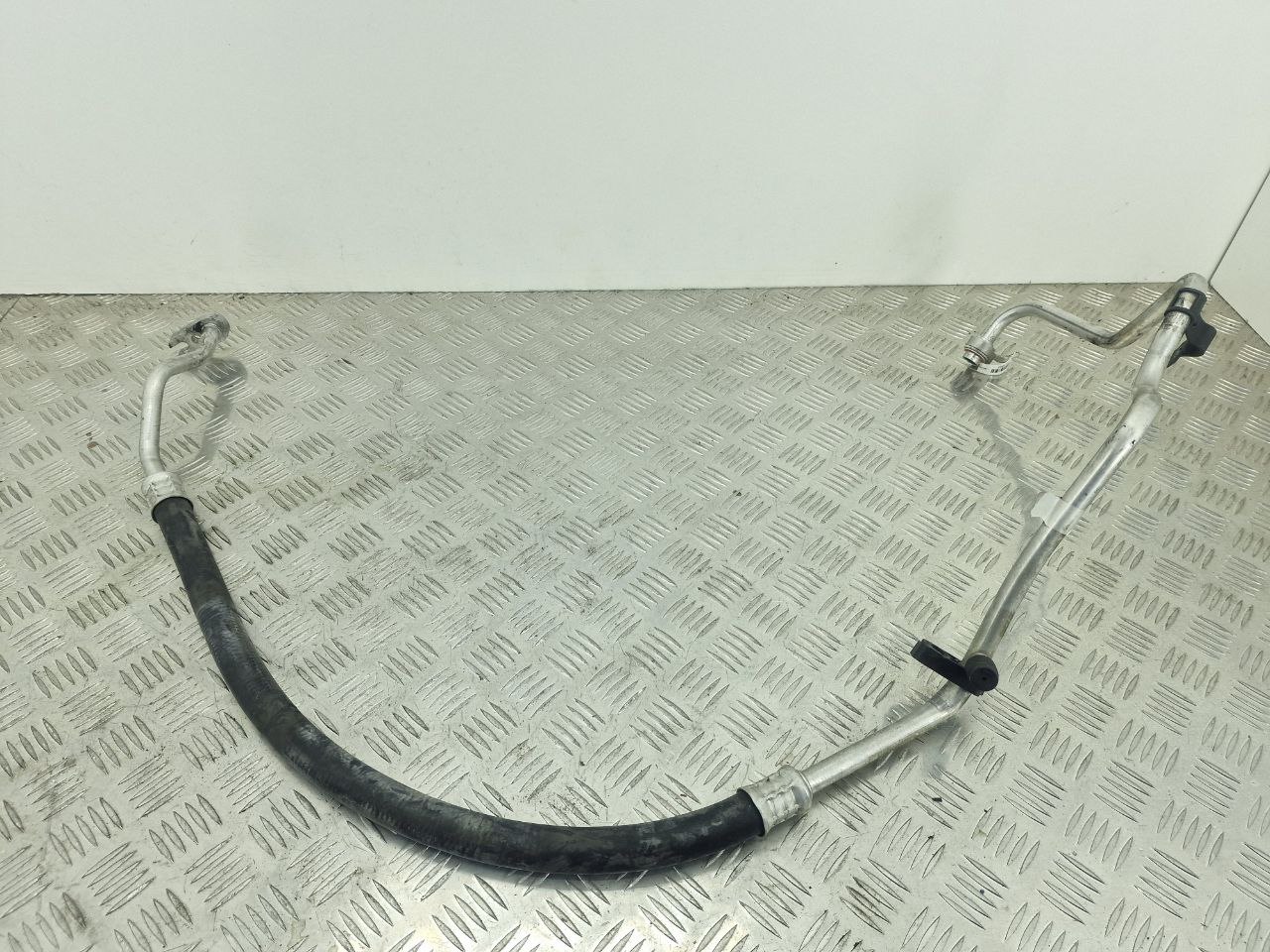 Jeep Grand Cherokee Grand Cherokee III (WH,WK) 2005 - 2010 Трубка кондиционера   011883