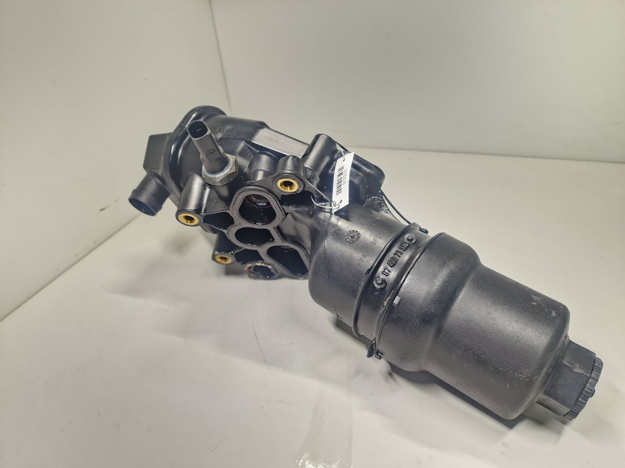 Audi A4 A4 B7 (8EC) 2004 - 2008 Корпус масляного фильтра 6740273316  012270