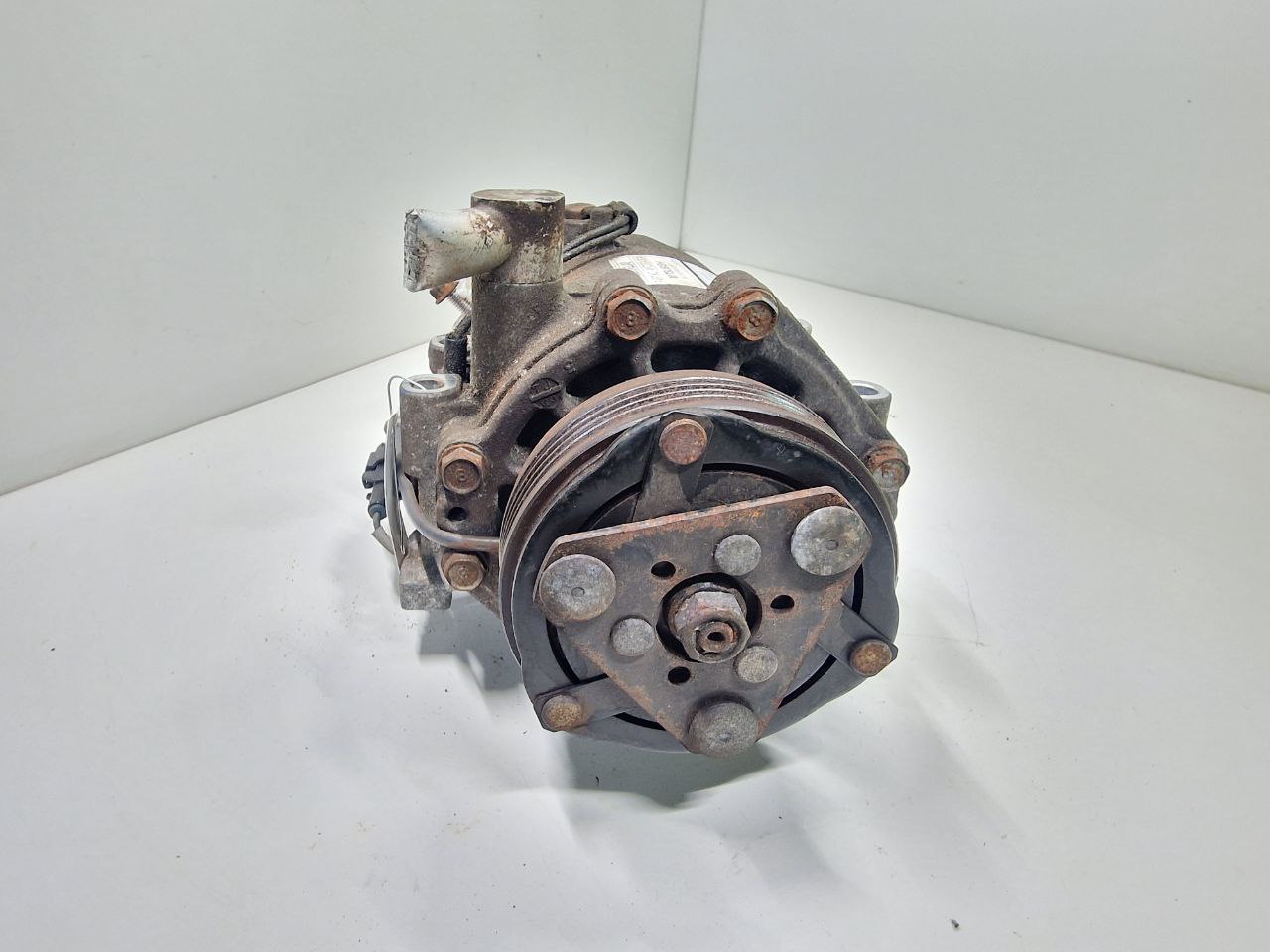 Suzuki SX4 SX4 (EY,GY) 2006 - 2016 Компрессор кондиционера 9520062JA0, MSC60CAS, AKC201A083A  012315