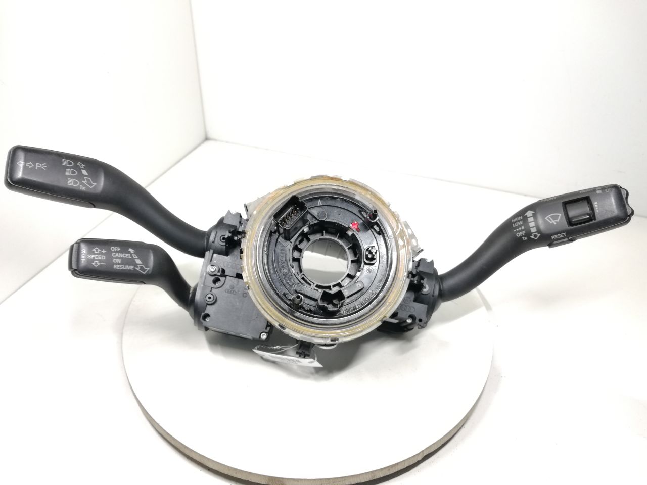 Audi A6 A6 C6 (4F2) 2004 - 2011 Переключатель подрулевой (стрекоза) 4F0953549D, 4E0953541A, 4E0953521B, 4E0953503G  012444