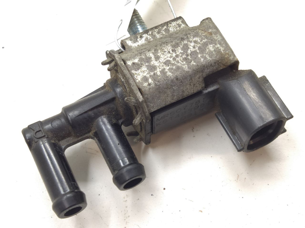 Mitsubishi ASX ASX 1 поколение (2010-2012) Клапан электромагнитный MR507781, K5T48395  012700