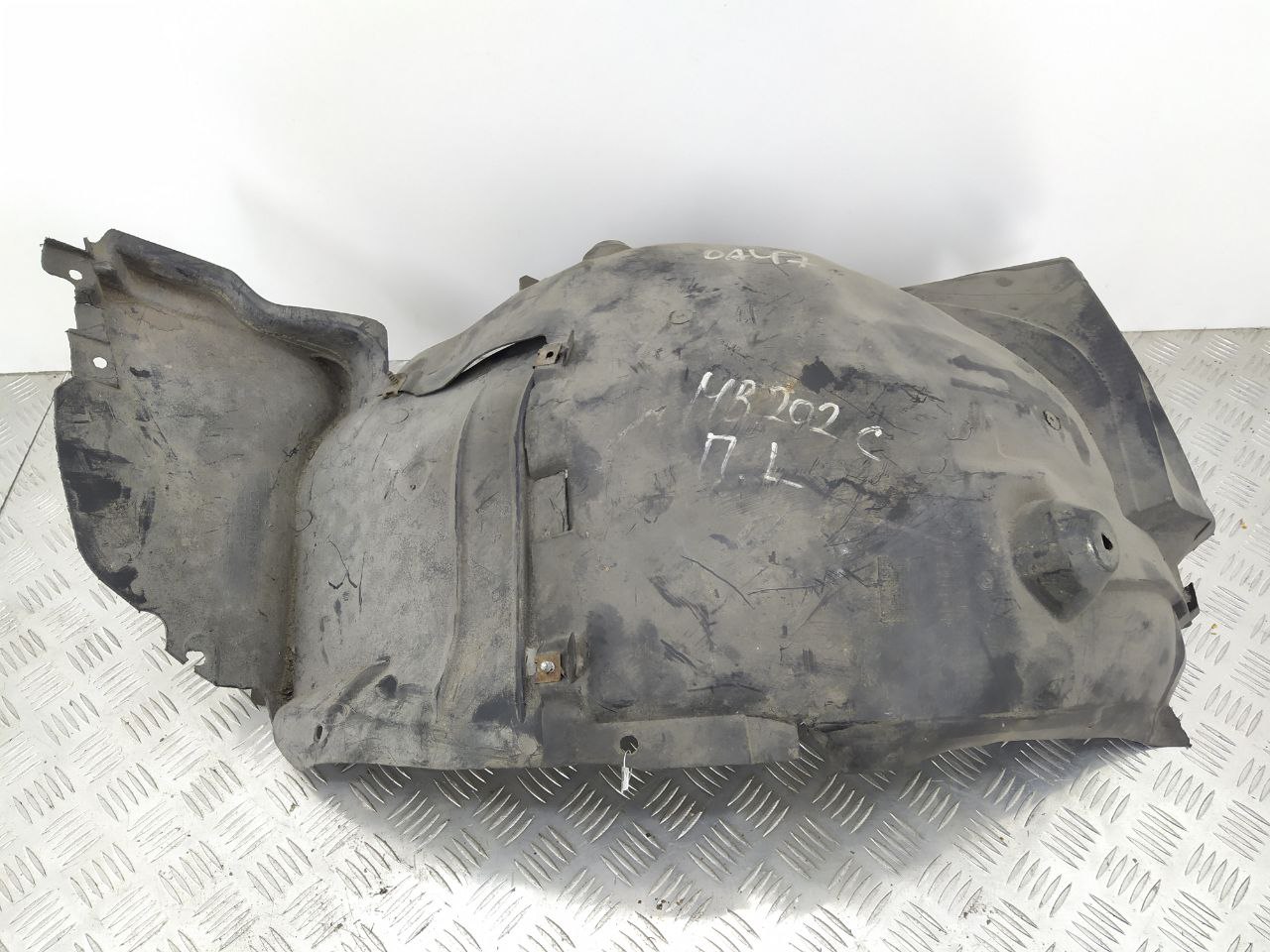 Mercedes C W203 C W203 2 поколение (2000-2004) Защита арок передняя левая (подкрылок) A2038840522, 2038840522, A2038810323, 2038810323  012718