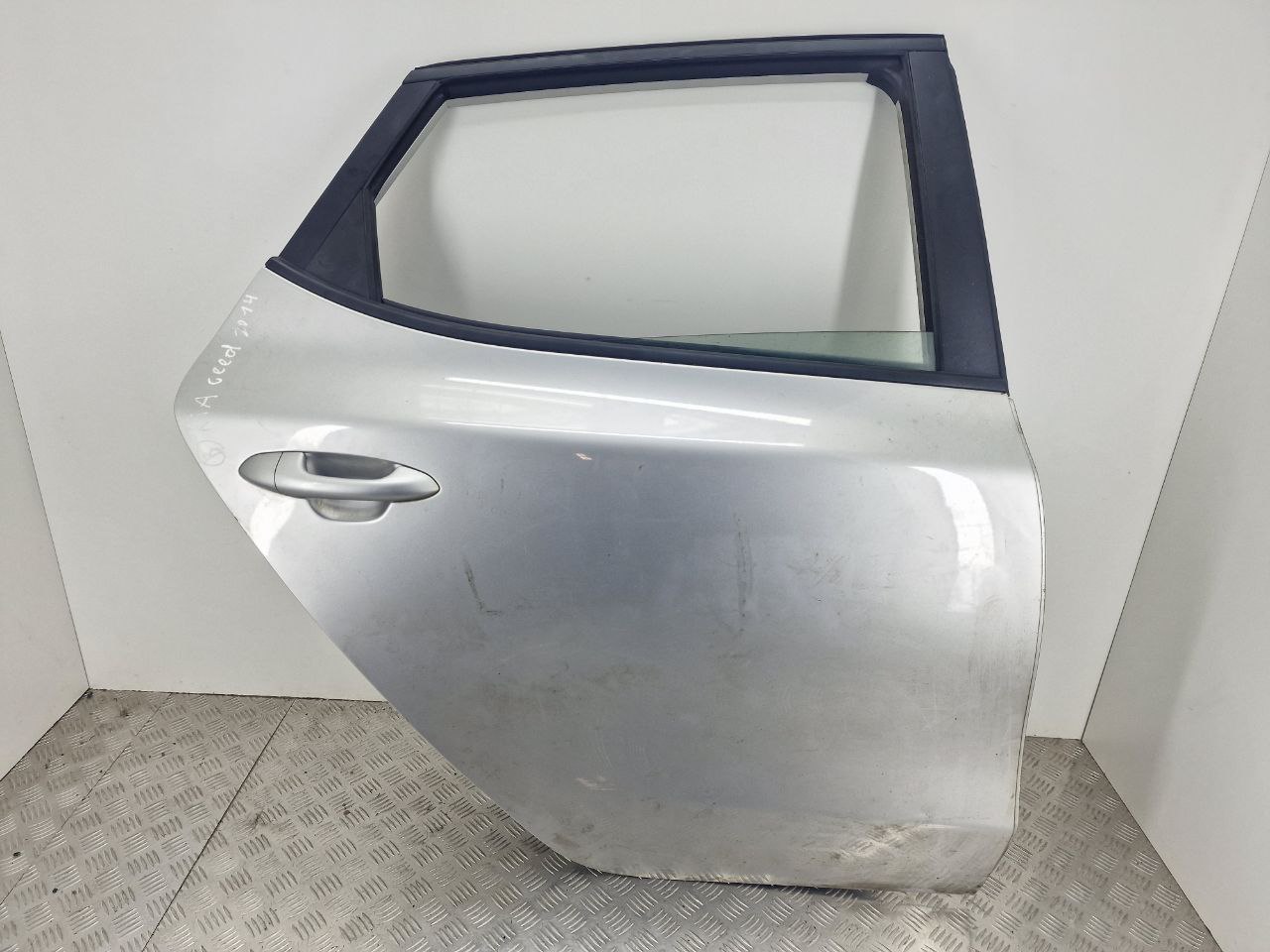 Kia Ceed Ceed 2 поколение 2012 - 2015 Дверь задняя правая   012825