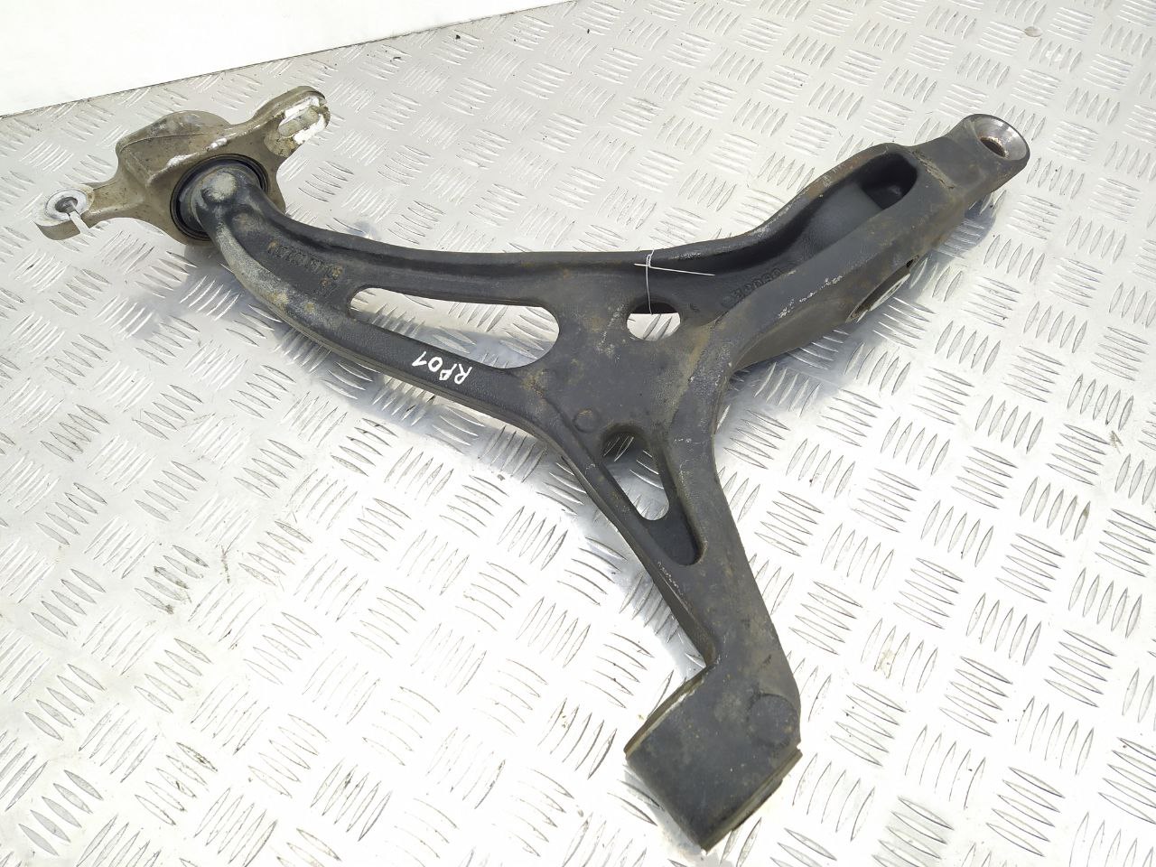 Mercedes ML W164 ML W164 2 поколение (2005-2008) Рычаг передний правый   013042