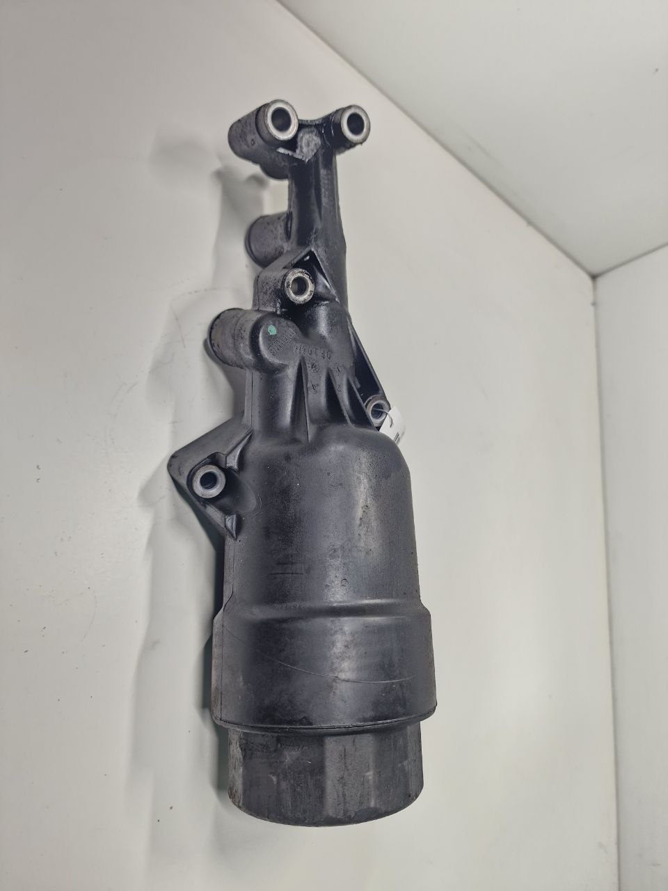 Mercedes C-klasse C-klasse (W204) 2007 - 2014 Корпус масляного фильтра 70321178  013112