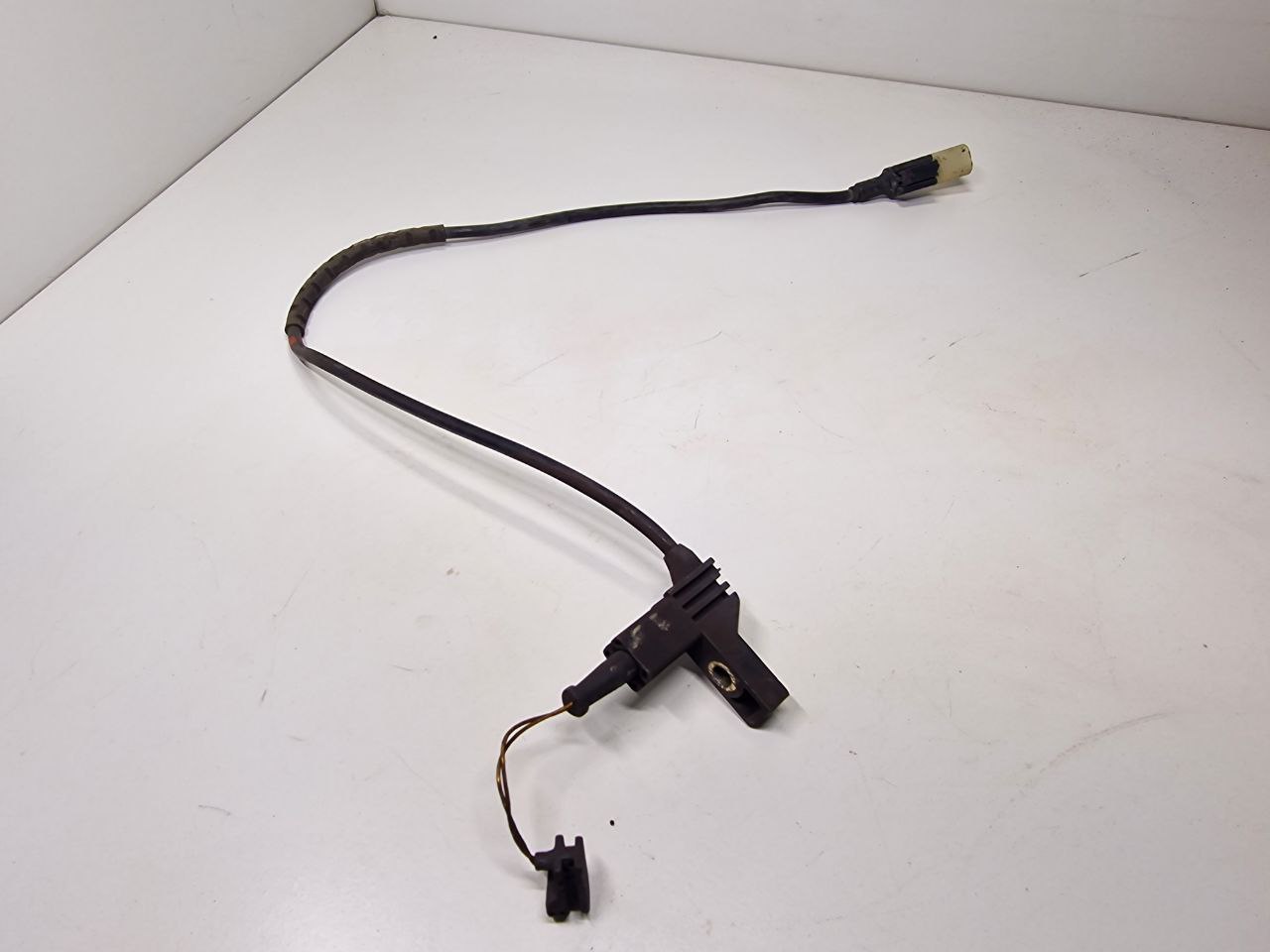 Mercedes ML W164 ML W164 2 поколение (2005-2008) Датчик износа тормозных колодок задний A1645406510  013882