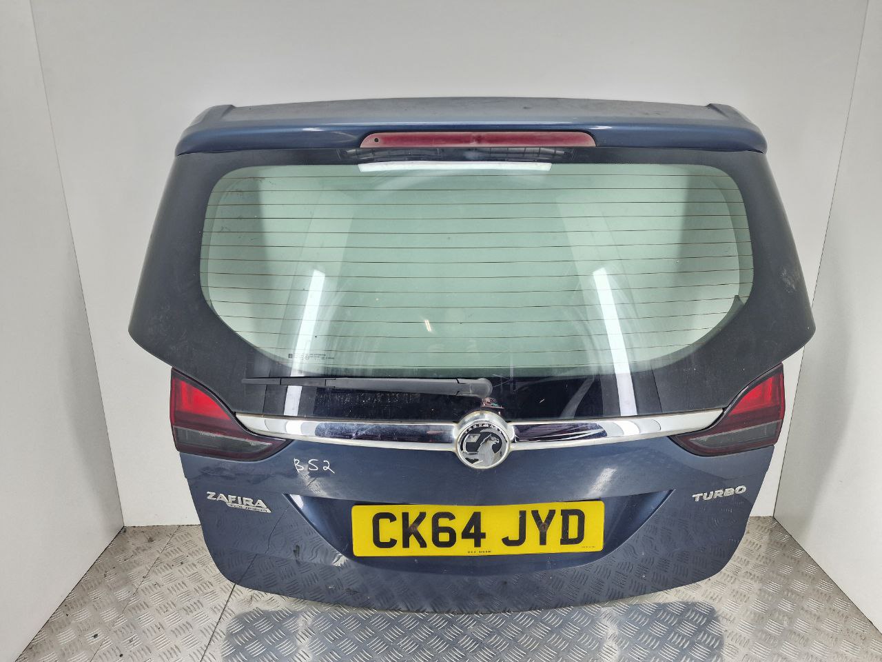 Opel Zafira C (2012-2016) Крышка багажника (дверь 3-5)   013995