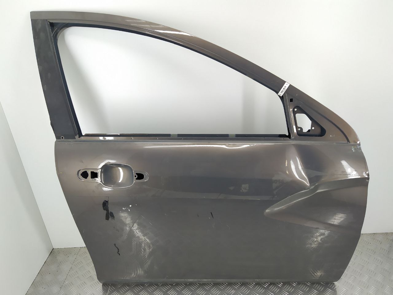 Lada Vesta 1 поколение (2015-2025) Дверь передняя правая   014044