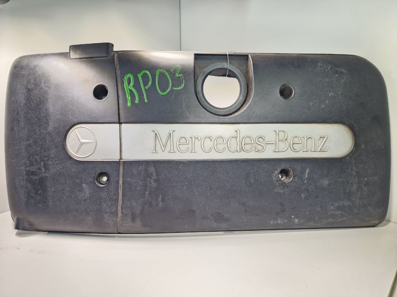 Mercedes ML W163 M-klasse (W163) 1997 - 2005 Декоративная крышка двигателя 6120100267, A6120100267  014047