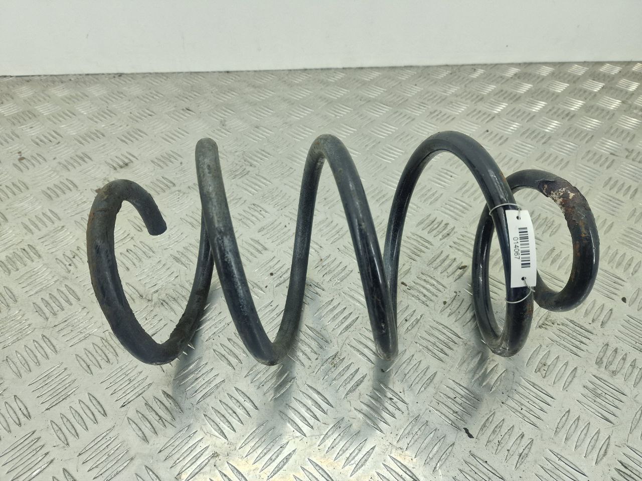 Mercedes Vito Vito (W639) 2003 - 2016 Пружина передняя   014067
