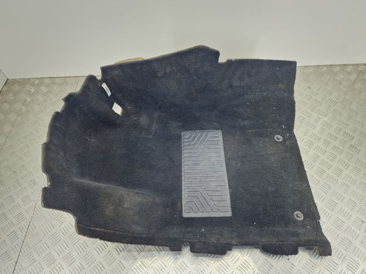 Mercedes ML W164 ML W164 2 поколение (2005-2008) Ковер салонный 1646800340	, A1646800340	  014215