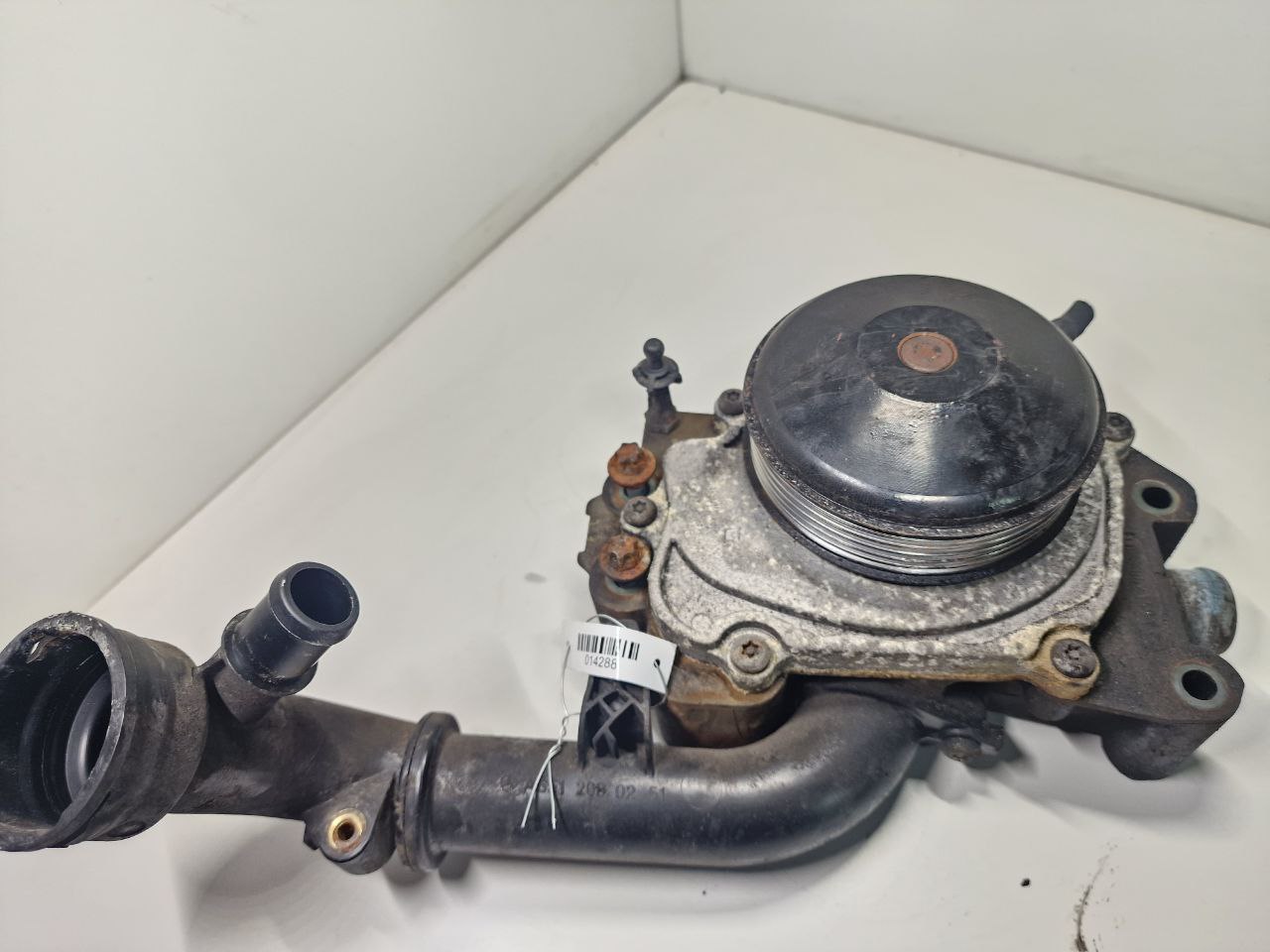 Mercedes C-klasse C-klasse (W204) 2007 - 2014 Помпа A6512001501  014288