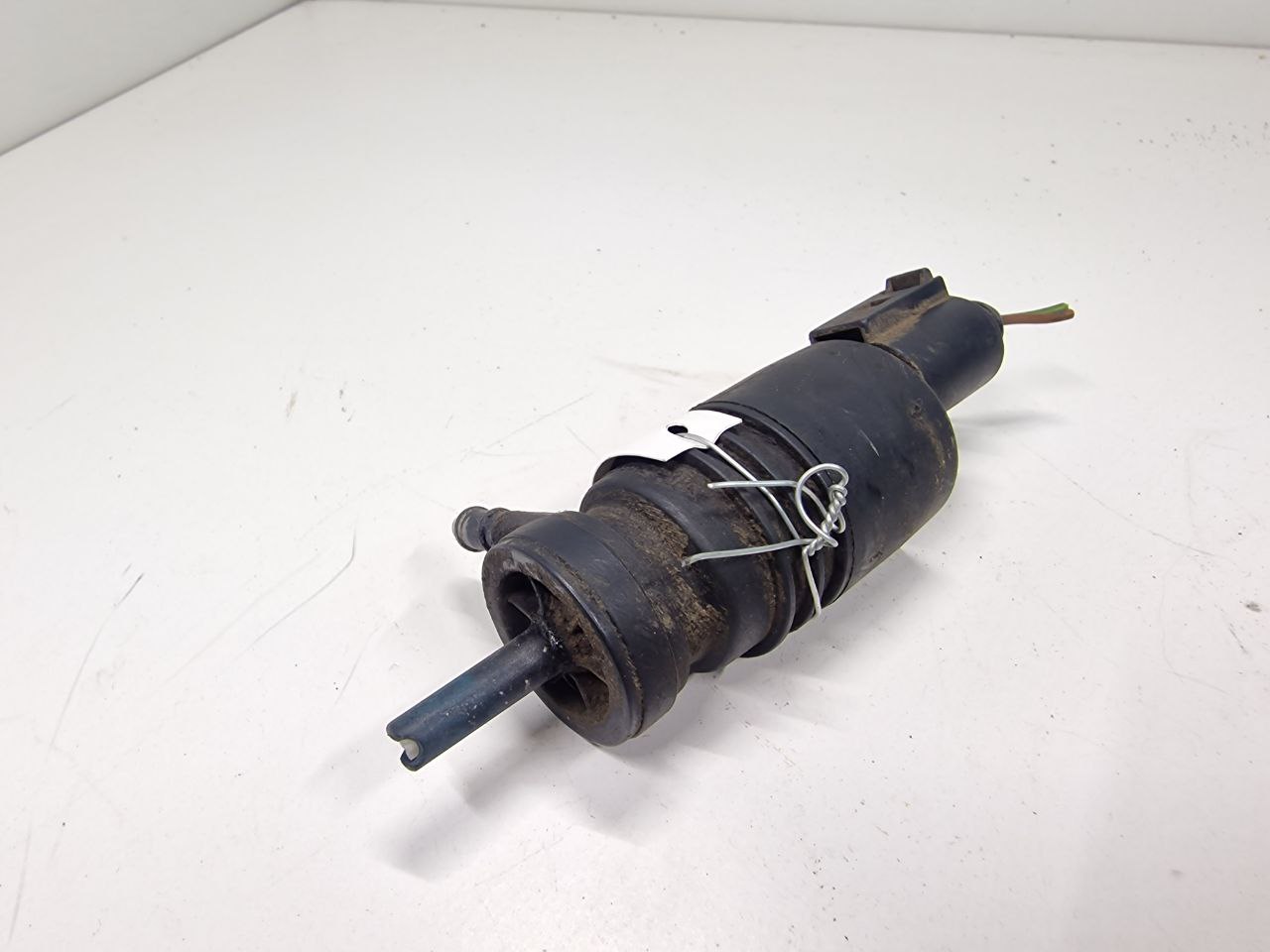 Mercedes ML W163 M-klasse (W163) 1997 - 2005 Насос (моторчик) омывателя стекла   014383