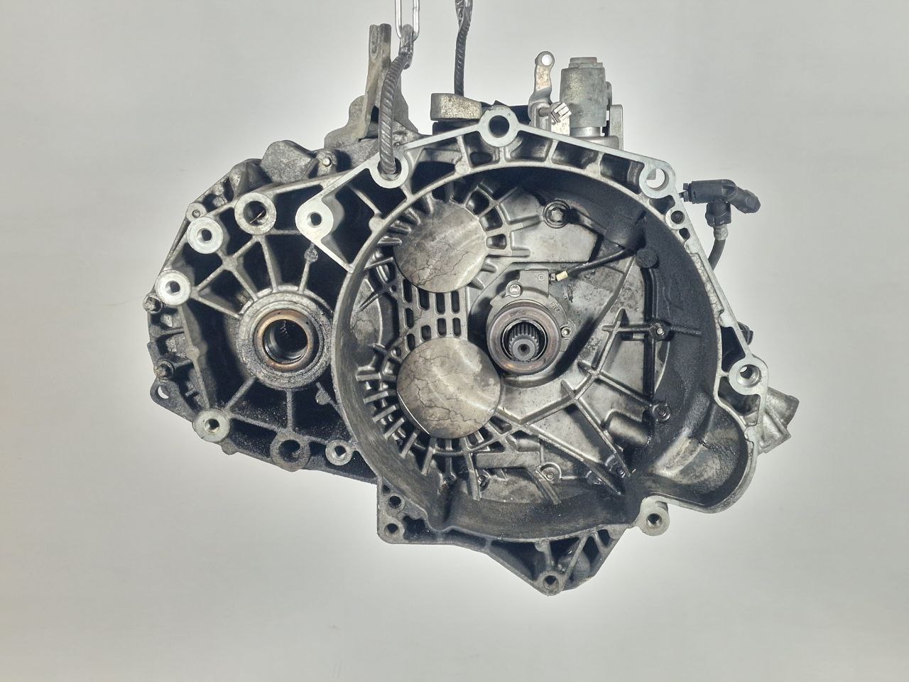 Opel Insignia Insignia I 2008 - 2017 КПП механическая (МКПП) 6-ступенчатая  F40,  55194293,  6AGM  014517