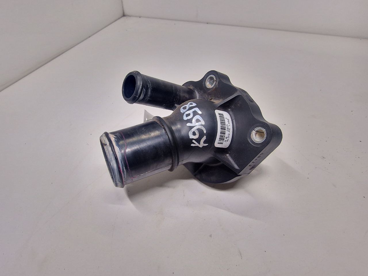 Ford Mondeo Mondeo III 2000 - 2007 Корпус термостата 4L5GAE  014525