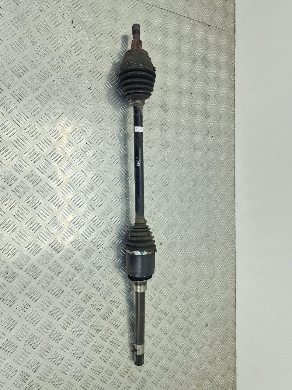 Mercedes ML W164 ML W164 2 поколение (2005-2008) Полуось передняя правая (приводной вал, ШРУС)   014551