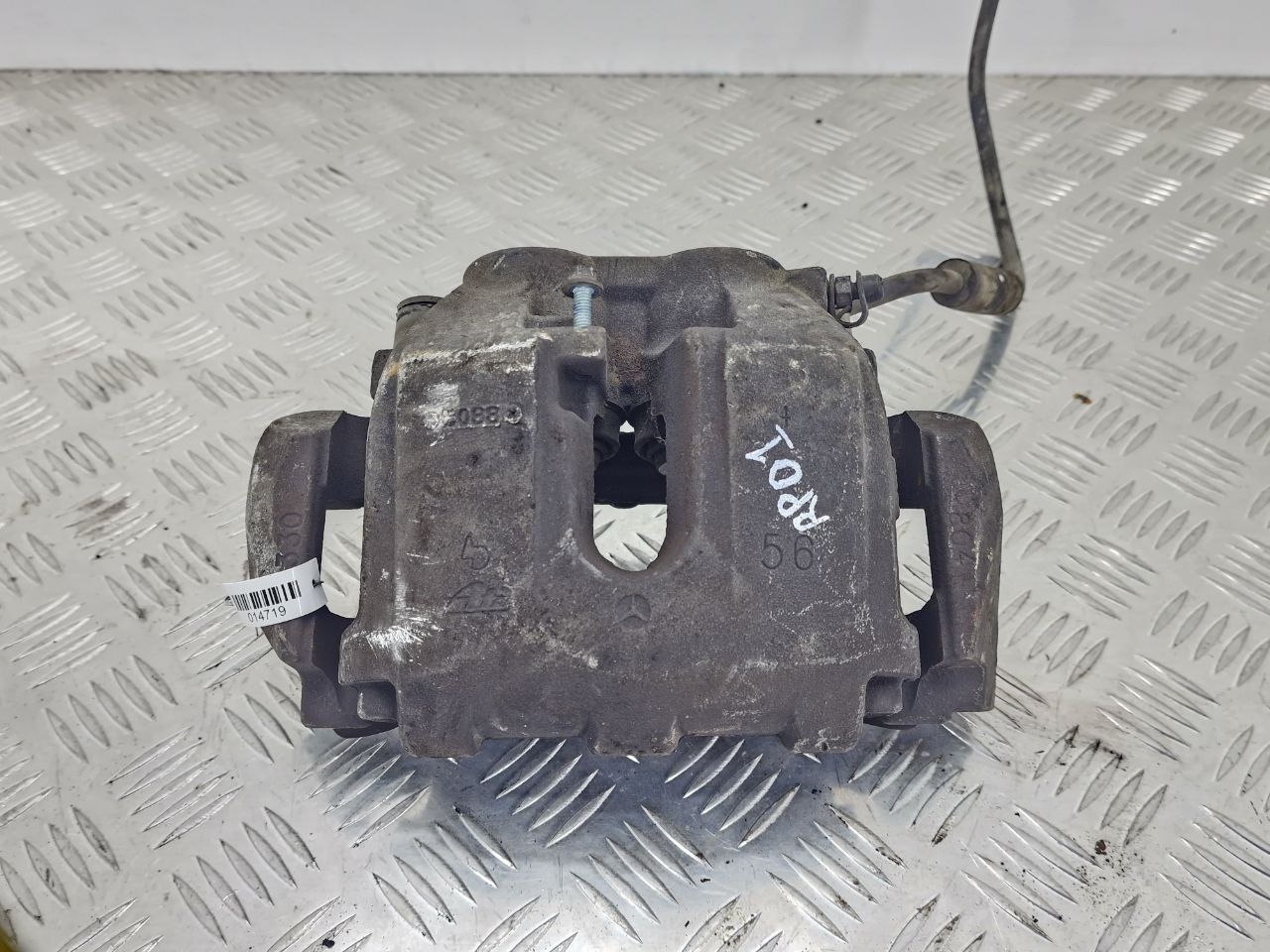 Mercedes ML W164 ML W164 2 поколение (2005-2008) Суппорт передний правый   014719