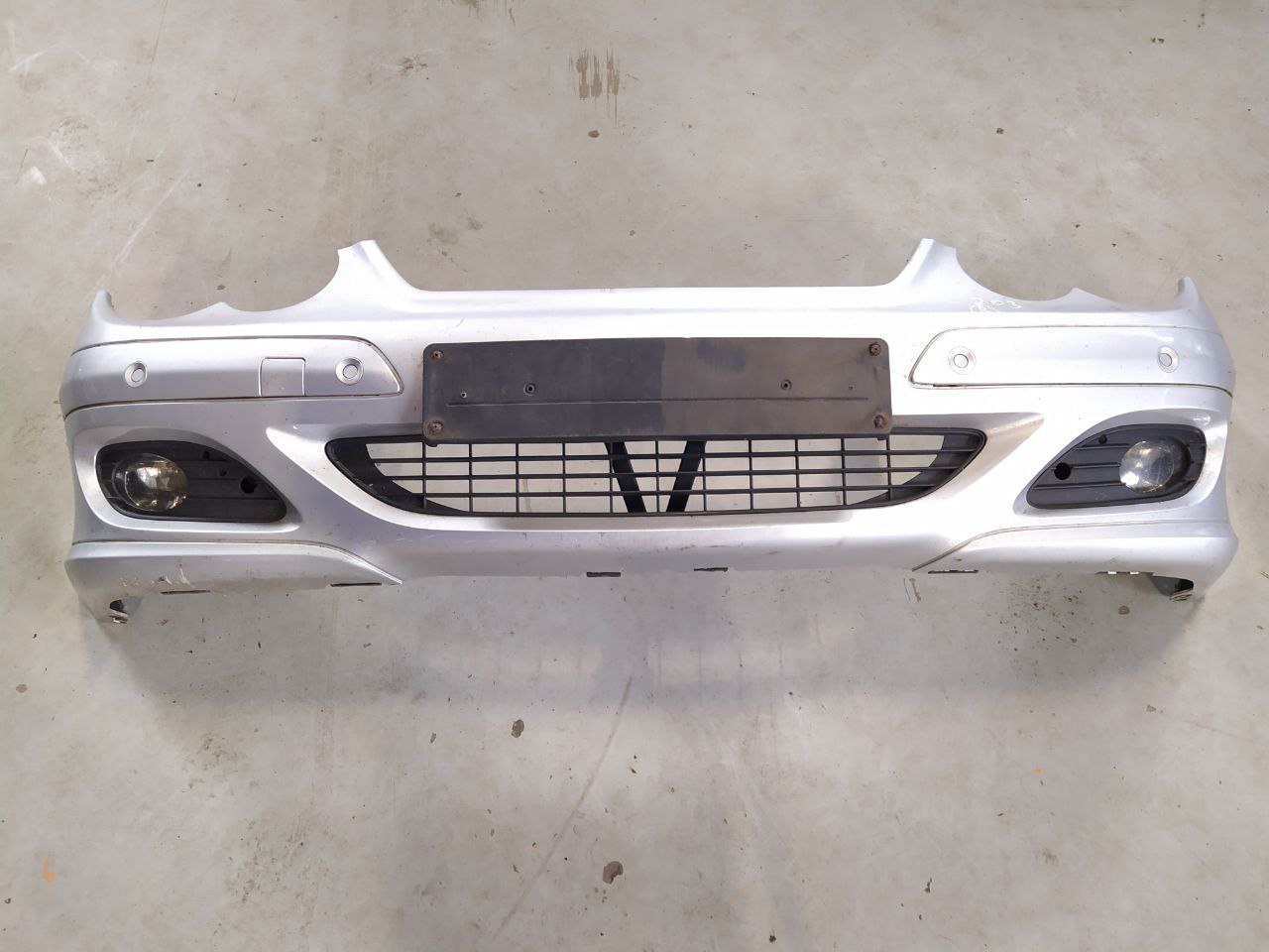 Mercedes C W203 C W203 2 поколение (2000-2004) Бампер передний A2038851065, 2038851065  014740