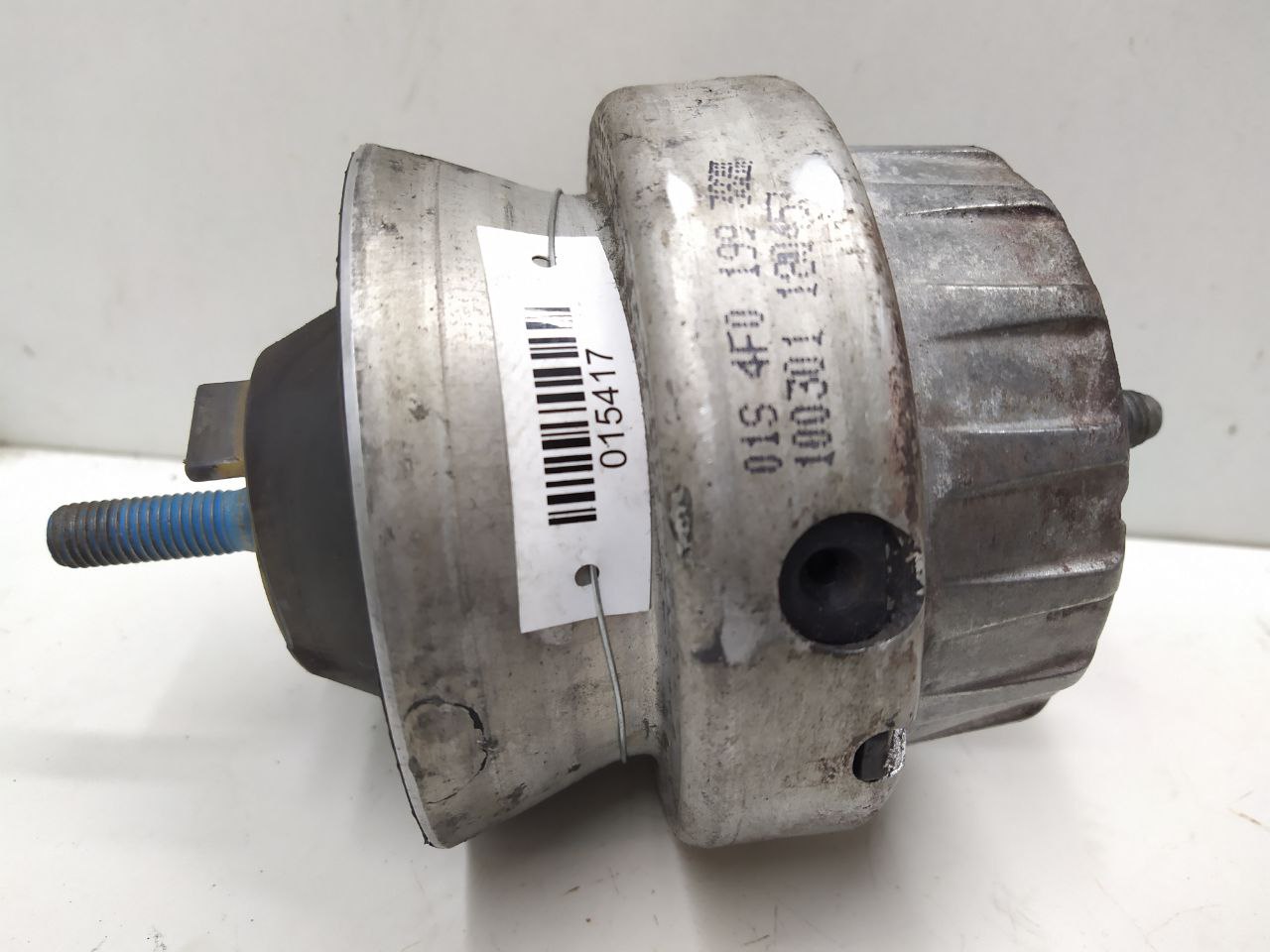 Audi A6 A6 C6 (4F2) 2004 - 2011 Подушка крепления двигателя 4F0199382BT  015417