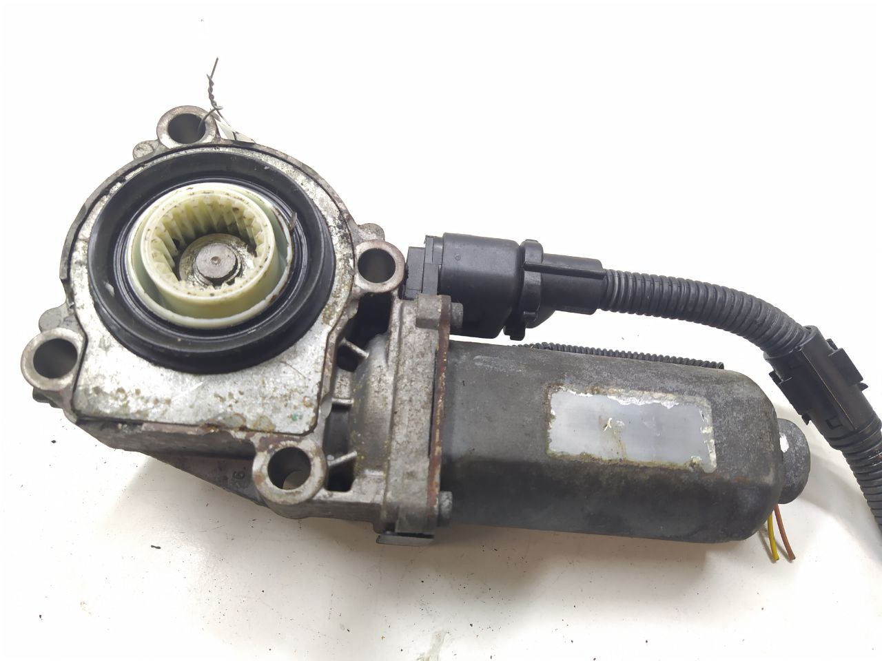 BMW X5 E53 E53 [рестайлинг] (2003-2006) Электромотор раздаточной коробки 27107528559, 7528559, 0130008507  015736