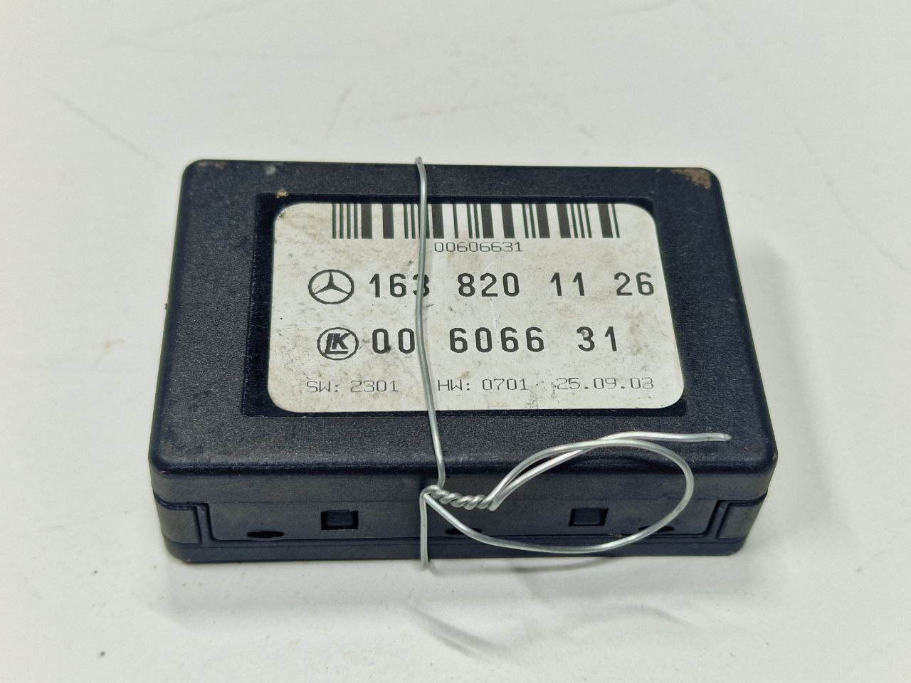 Mercedes ML W163 M-klasse (W163) 1997 - 2005 Датчик дождя A1638201126,  1638201126  015895