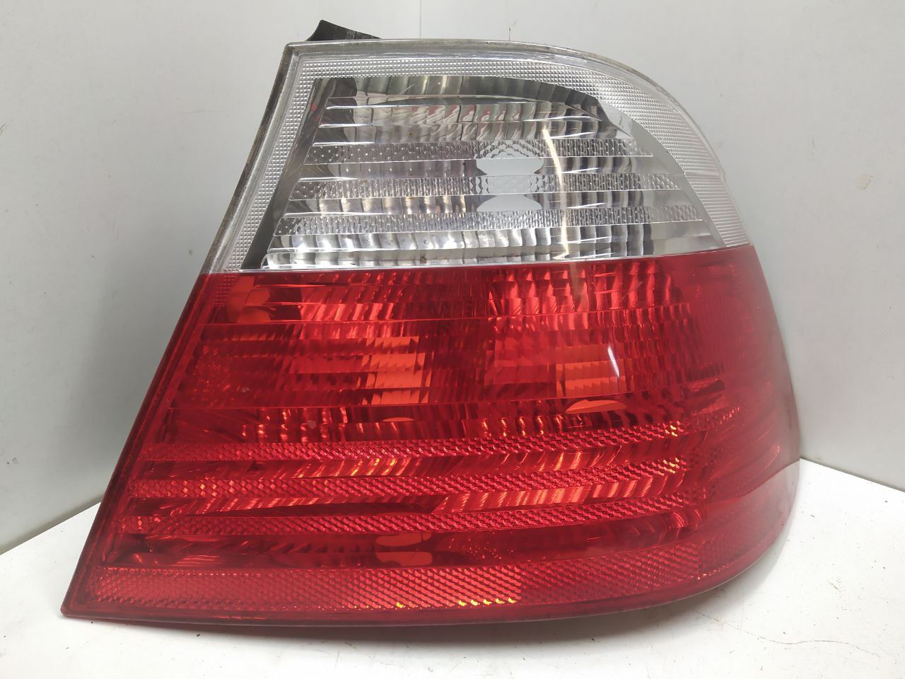 BMW 3 E46 3 E46 4 поколение (1998-2006) Фонарь задний правый 63218383826, 8383826  016342